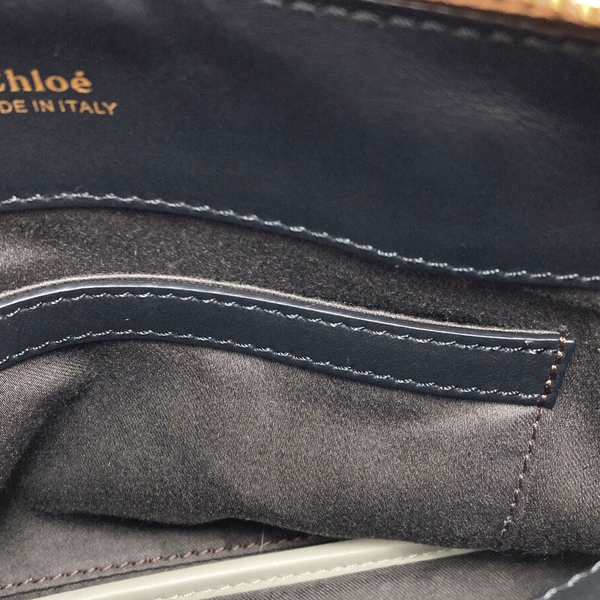 Chloé Black Leather Handbag (Pre-Owned)