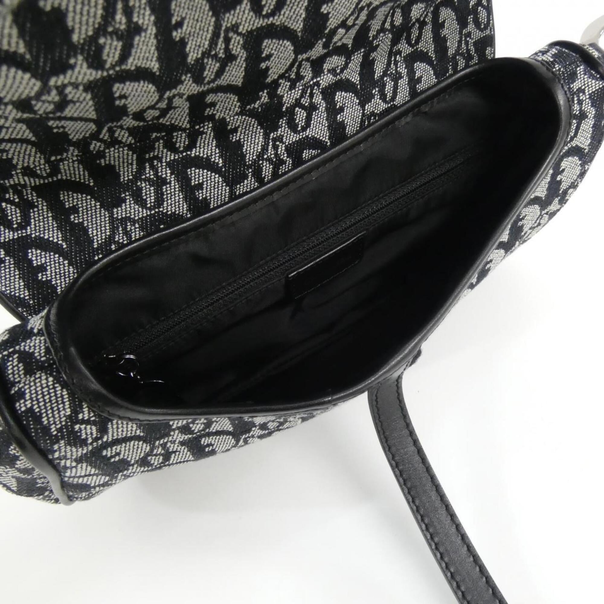 Christian Dior Black Canvas Shoulder Bag (Pre-Owned)