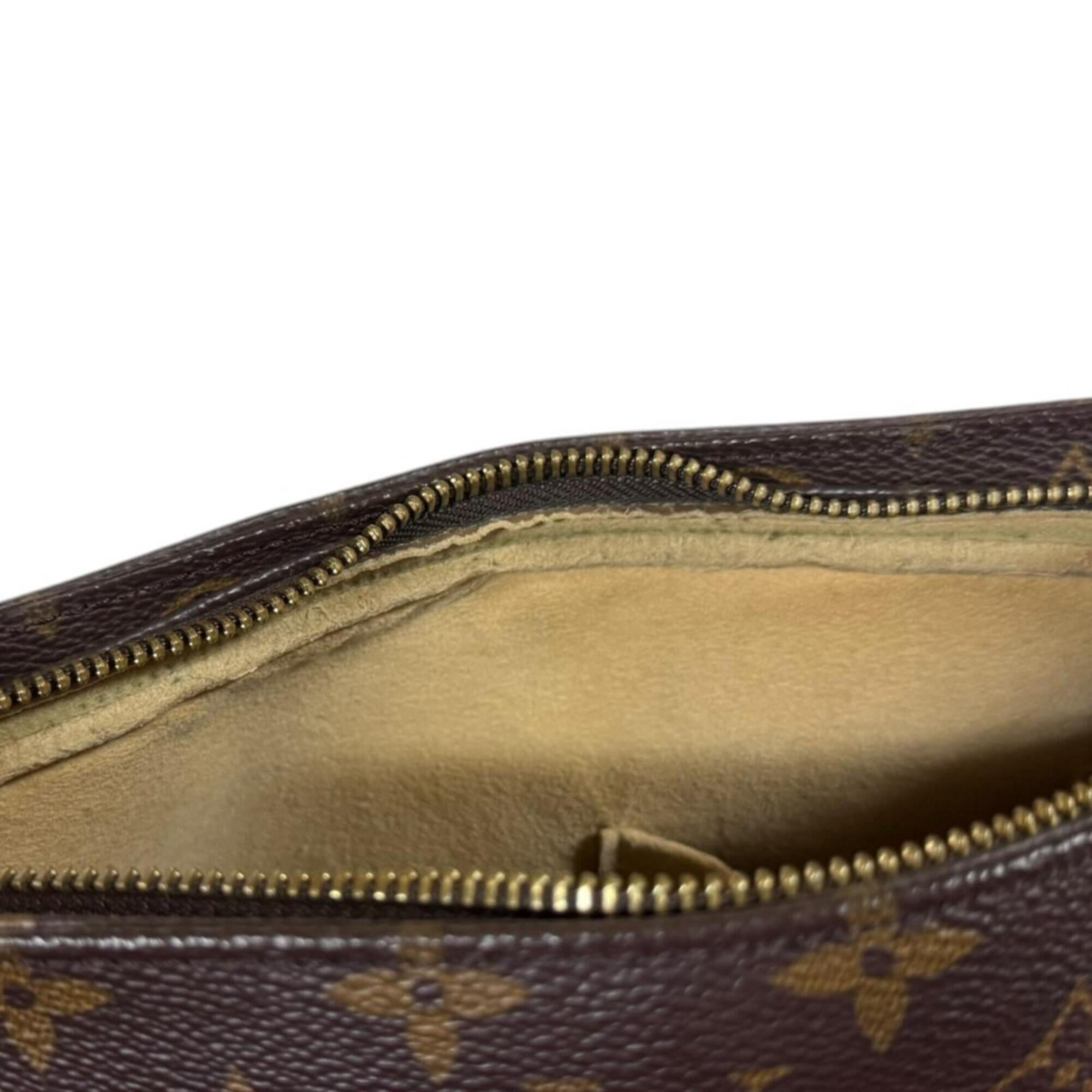 Louis Vuitton Monogram Brown Monogram Shoulder Bag (Pre-Owned)