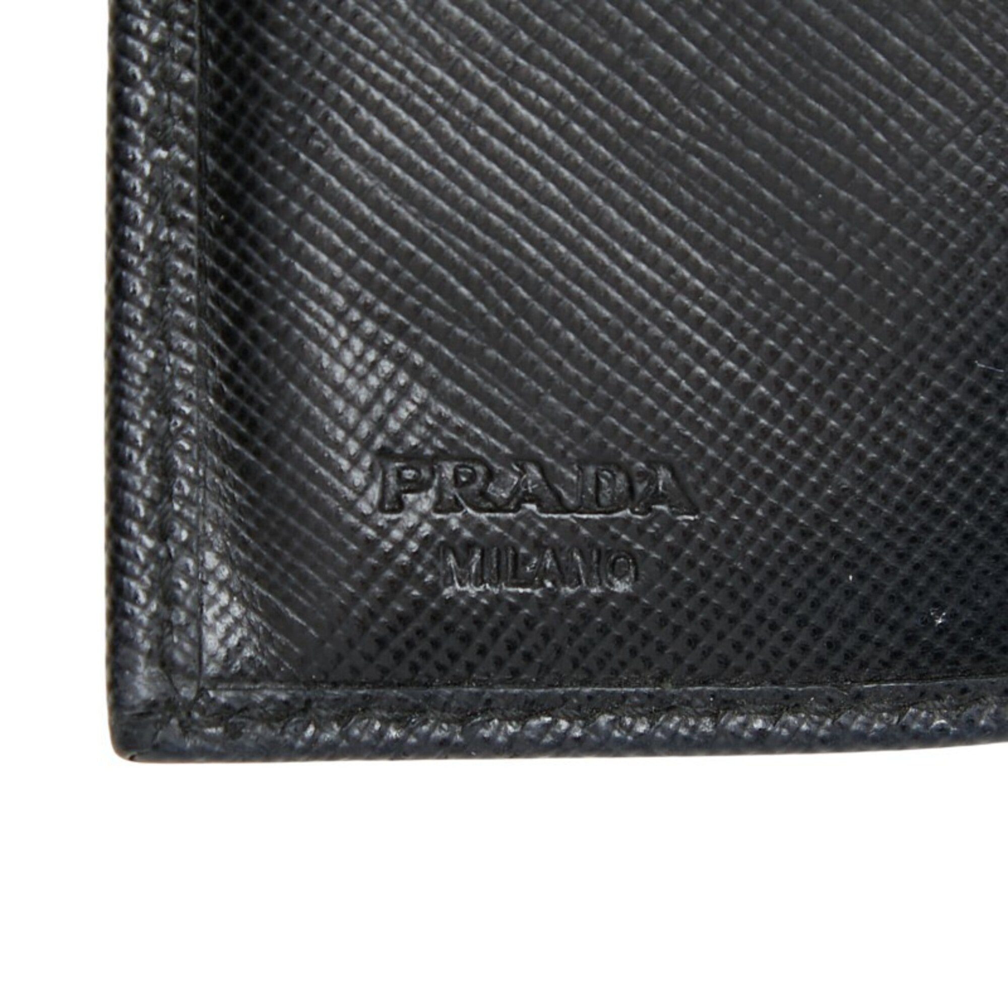 Prada Black Leather Wallet (Bi-Fold) (Pre-Owned)