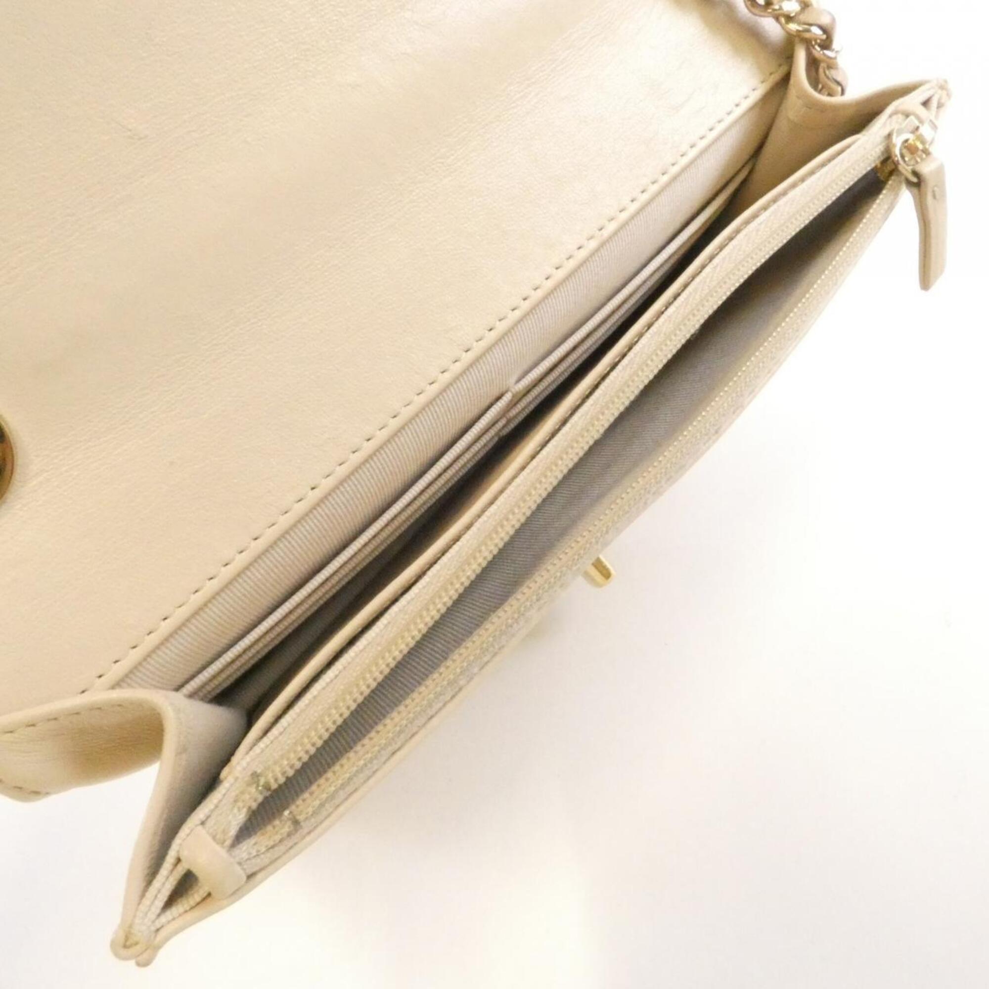 Chanel Beige Leather Chain/Shoulder Wallet (Pre-Owned)
