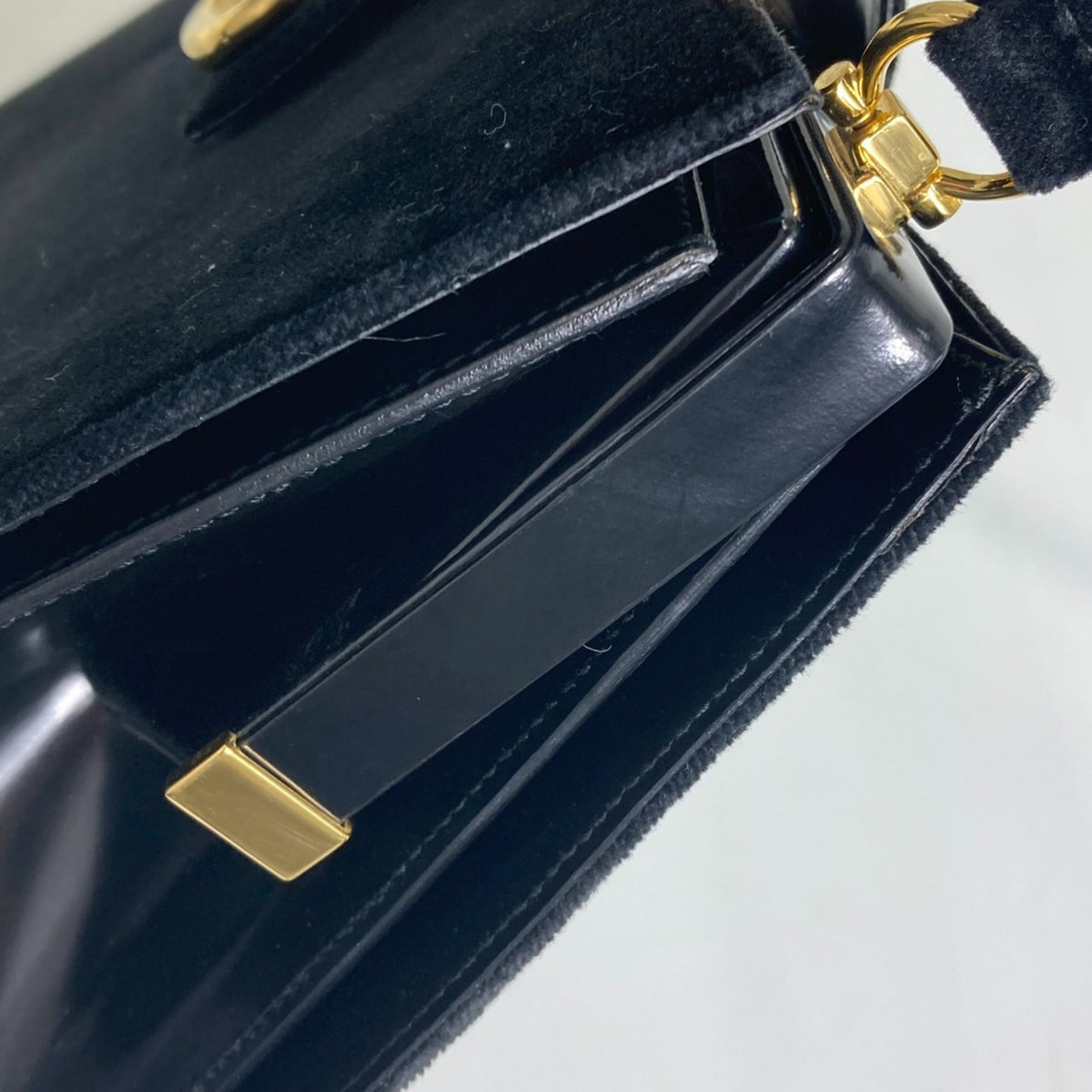 Celine Black Leather Shoulder Bag (Pre-Owned)