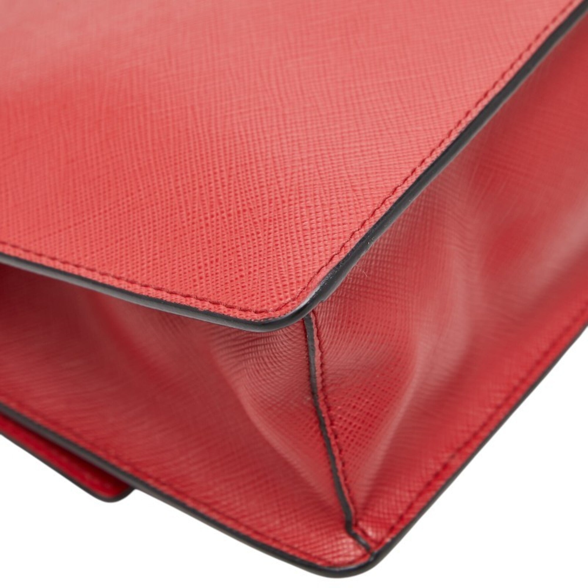 Prada Red Color Saffiano Triangle Leather Shoulder Bag (Pre-Owned)
