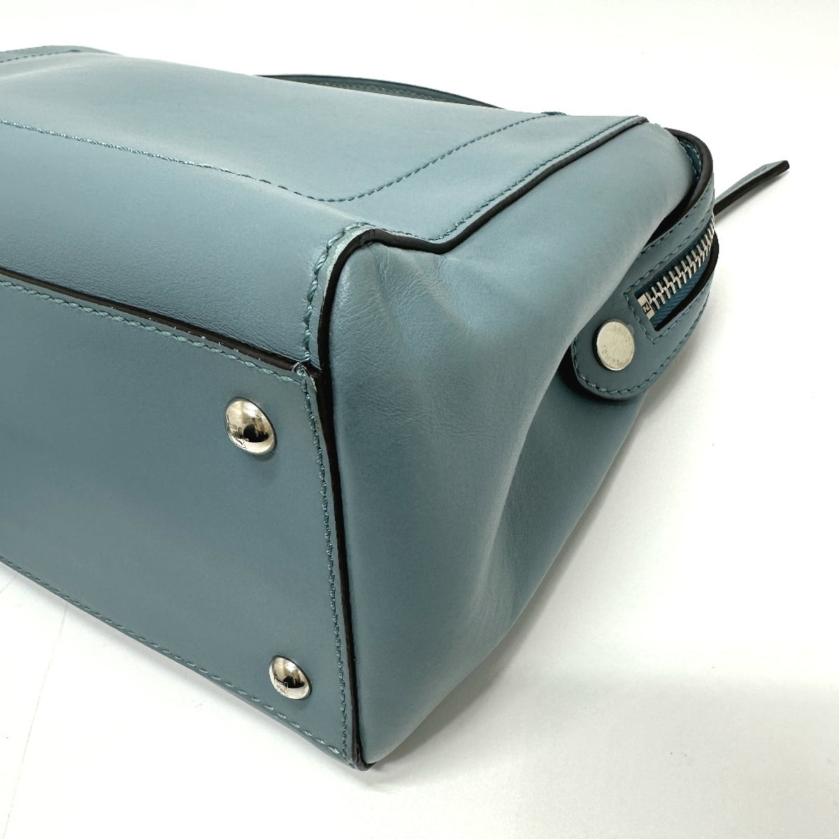 Fendi Blue Leather Handbag (Pre-Owned)