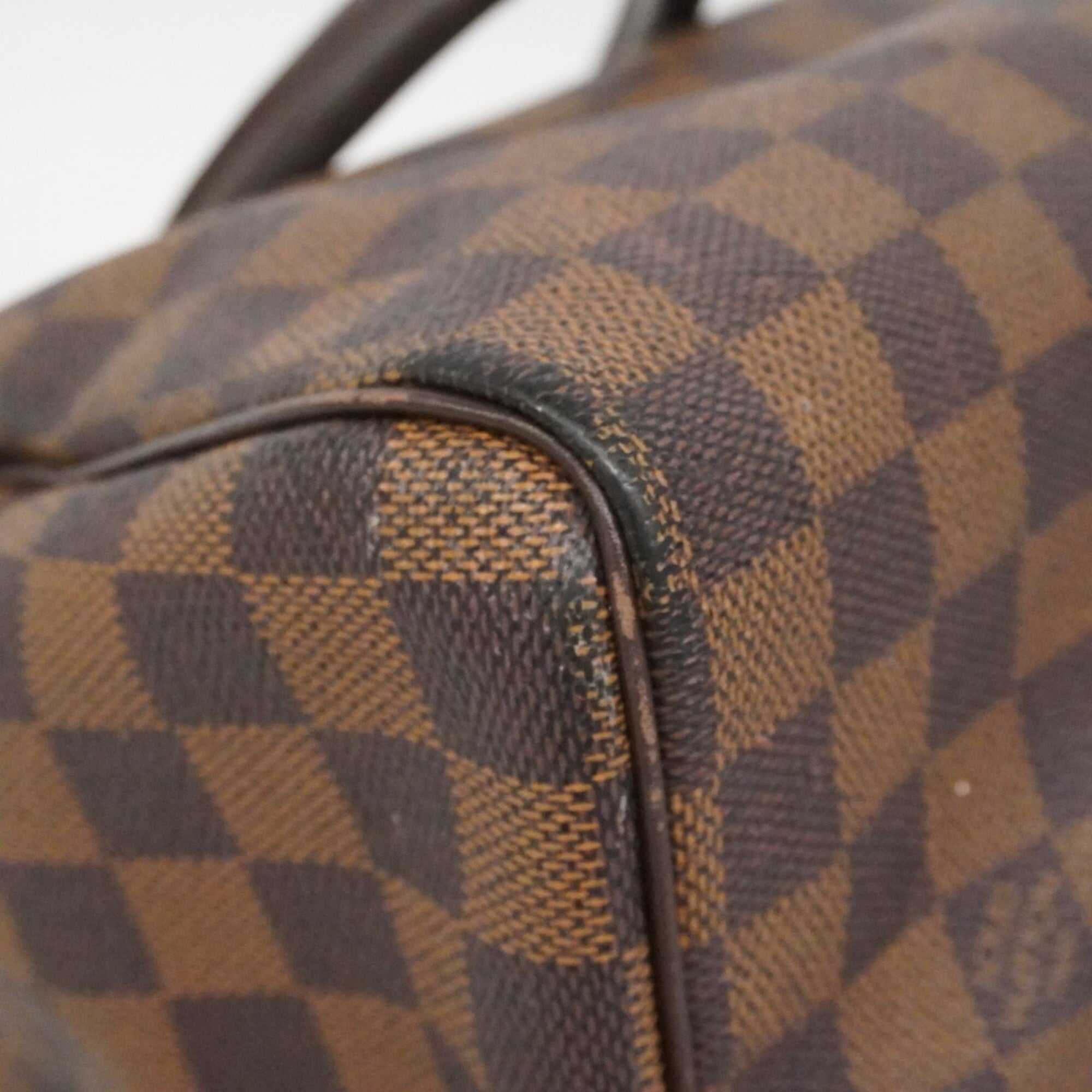 Louis Vuitton Ebene Handbag (Pre-Owned)