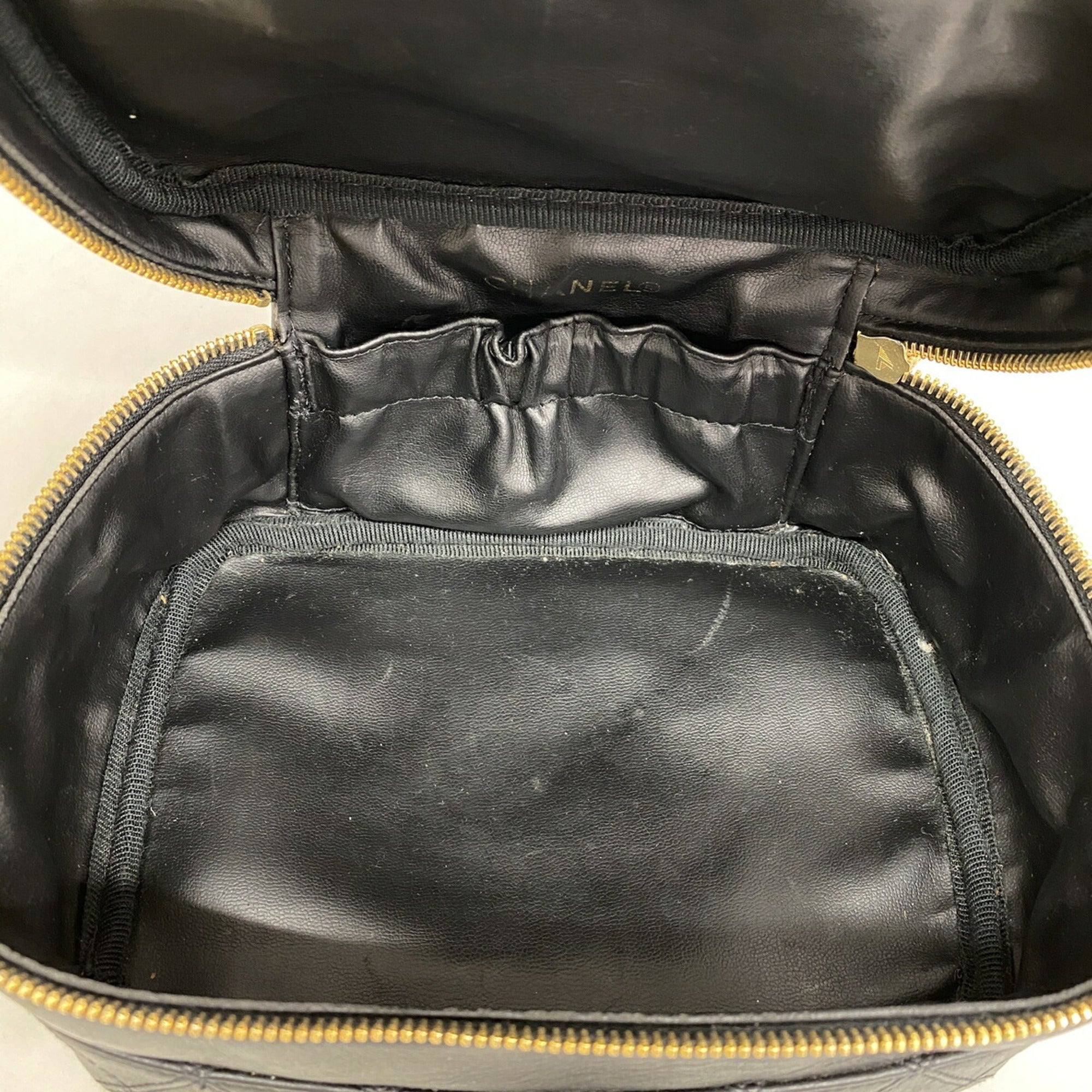 Chanel Black Leather Vanity Bag (Pre-Owned)