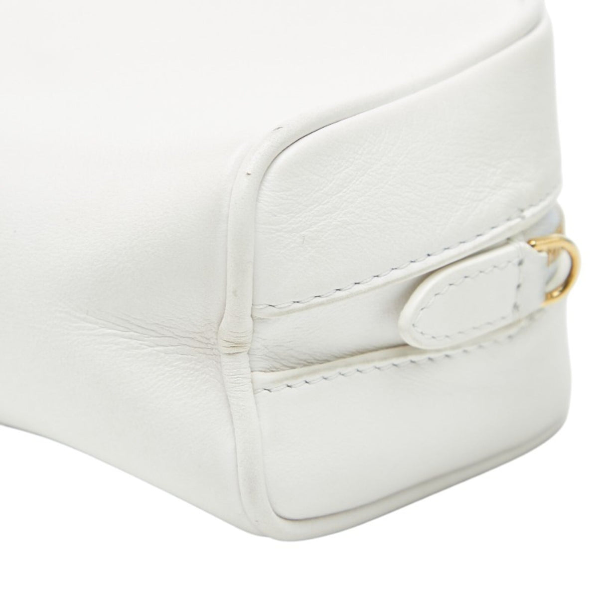 Burberry White Pochette Shoulder Bag (Pre-Owned)