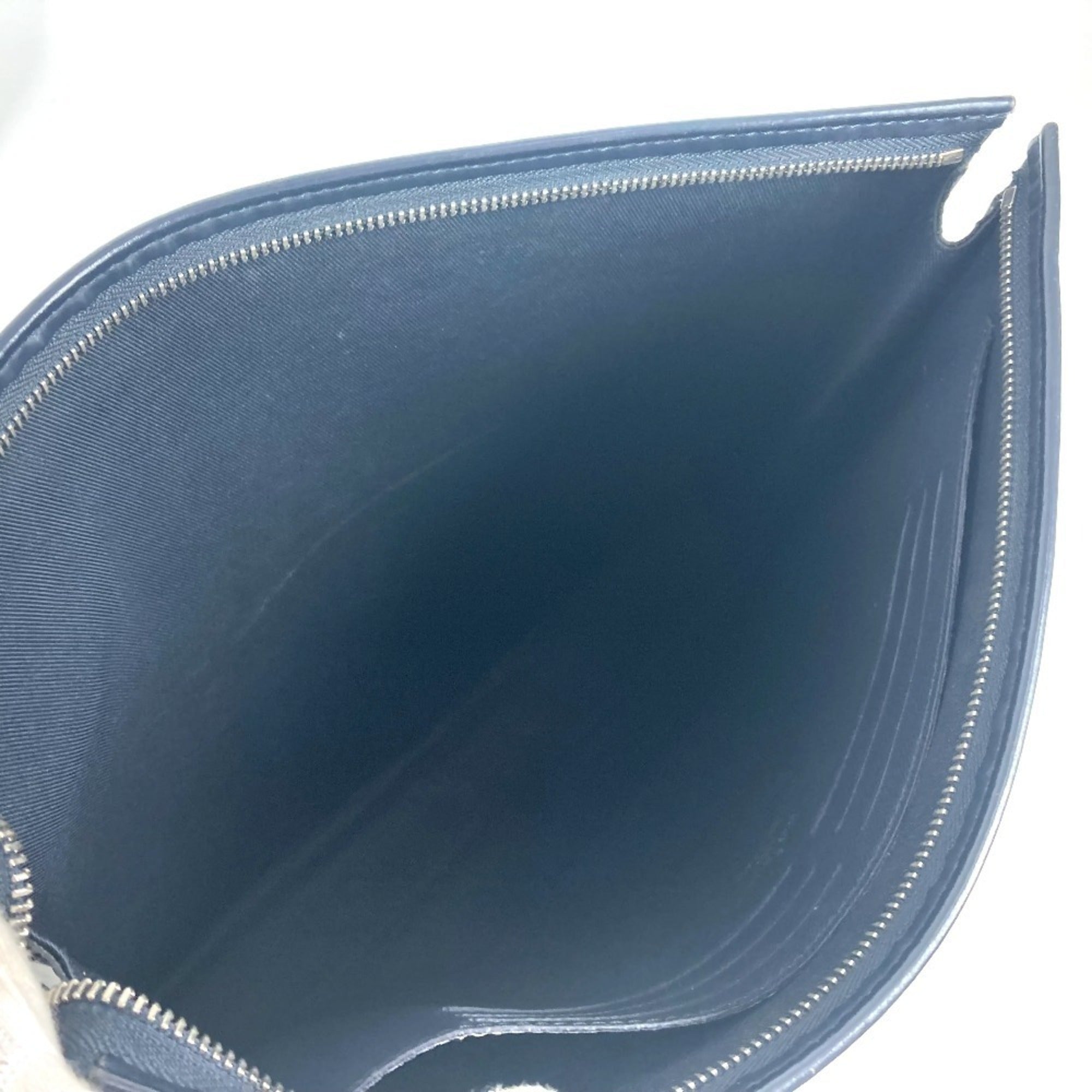 Louis Vuitton Navy White Leather Clutch Bag Pochette Pouch (Pre-Owned)