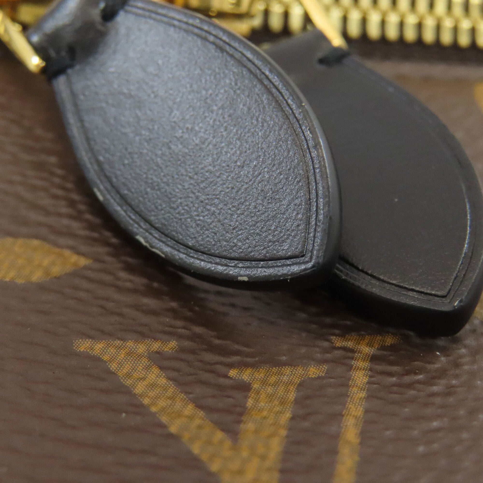 Louis Vuitton Monogram Reverse Monogram Reverse Handbag (Pre-Owned)