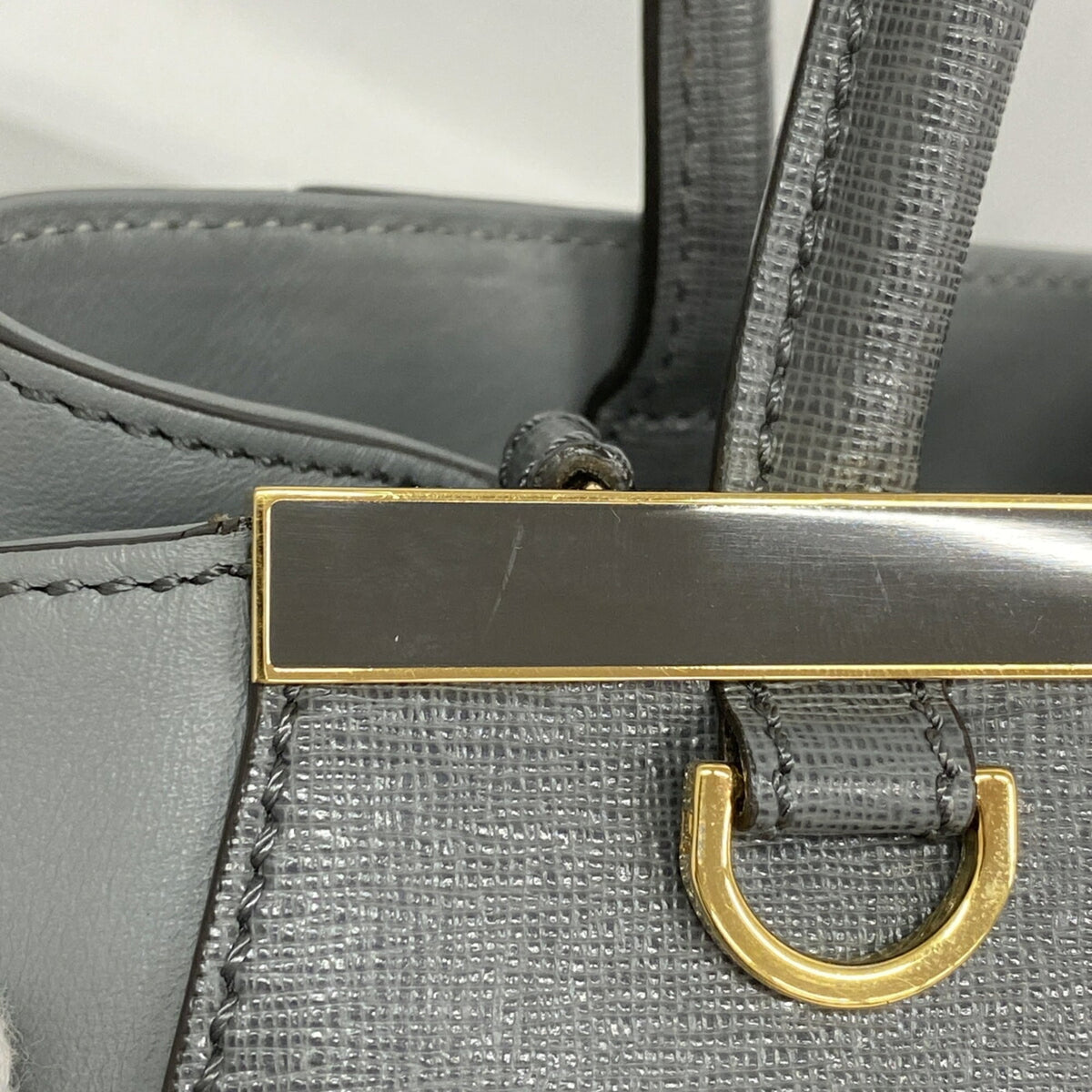 Fendi Gray Leather Handbag (Pre-Owned)