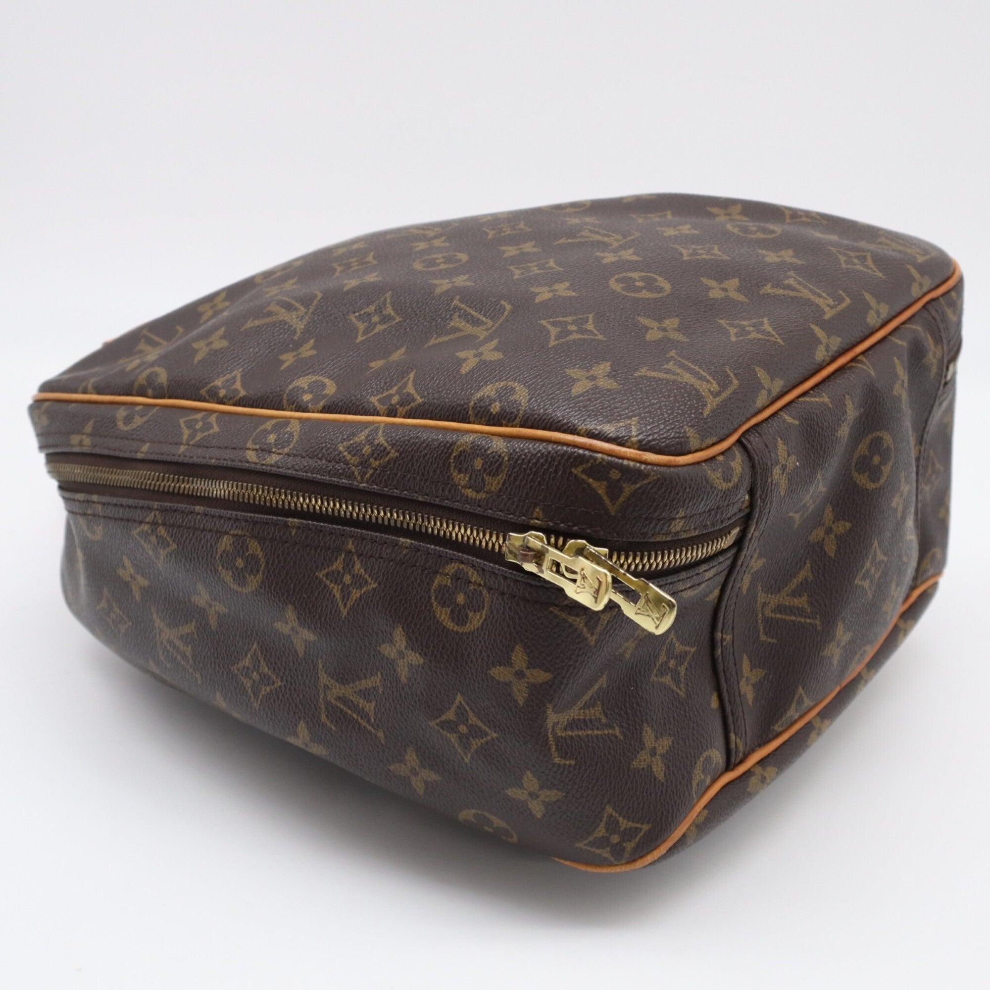 Louis Vuitton Beige Brown Monogram Coated Canvas Leather Handbag (Pre-Owned)