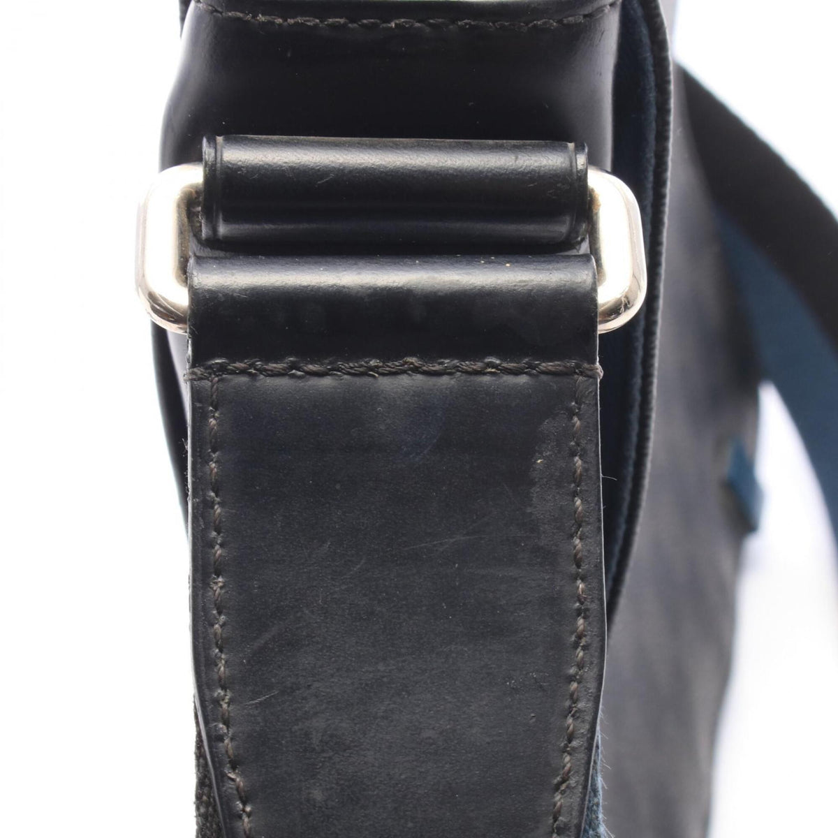 Louis Vuitton Black Coated Canvas Leather Handbag Shoulder Bag (Pre-Owned)