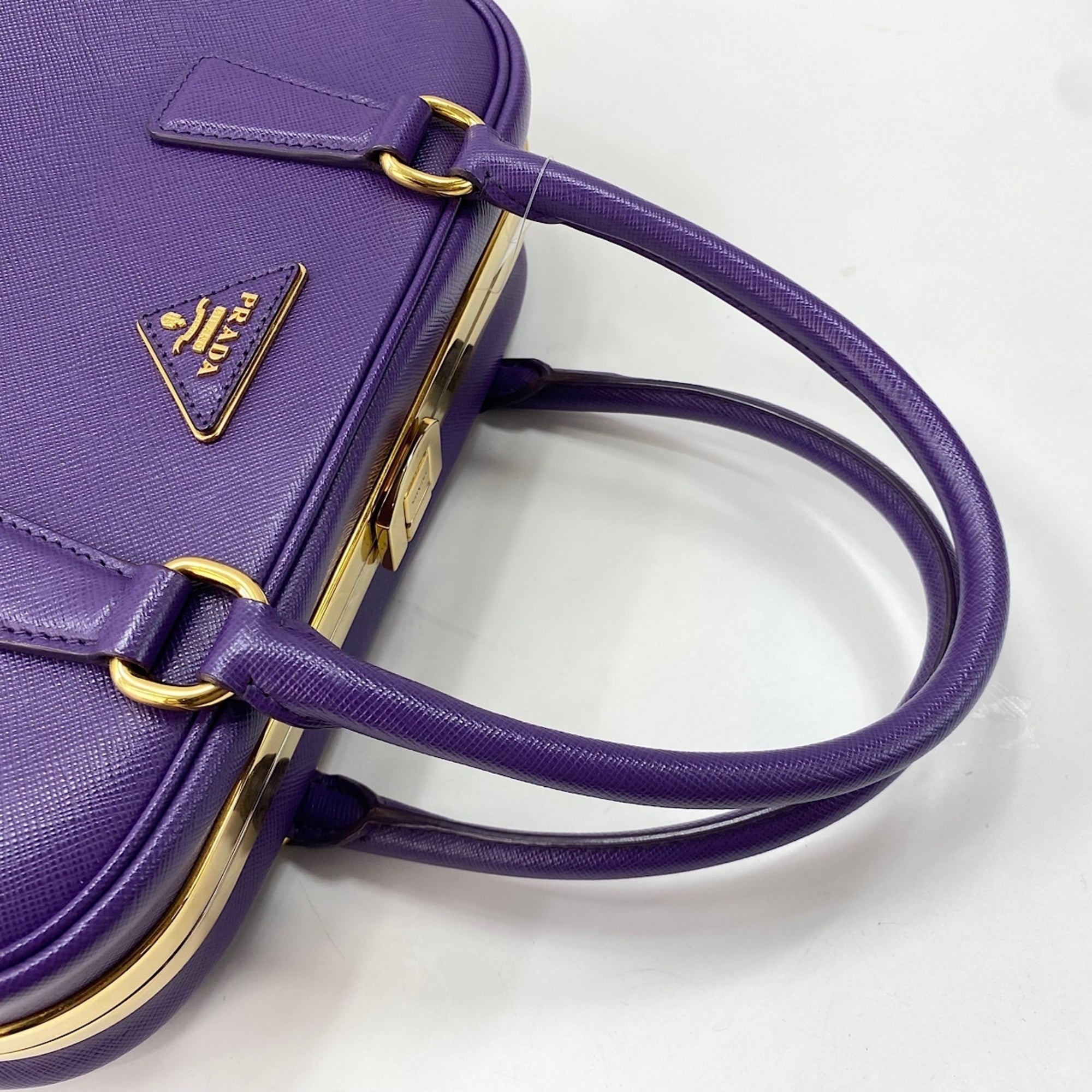 Prada Purple Handbag (Pre-Owned)