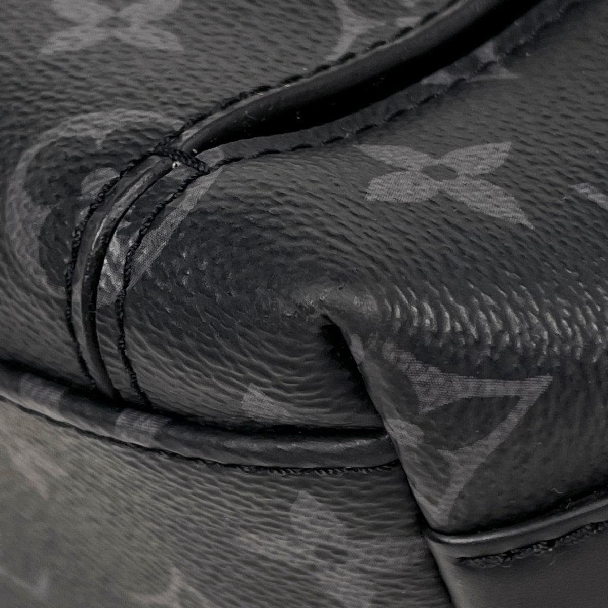 Louis Vuitton Black Monogram Eclipse Shoulder Bag (Pre-Owned)