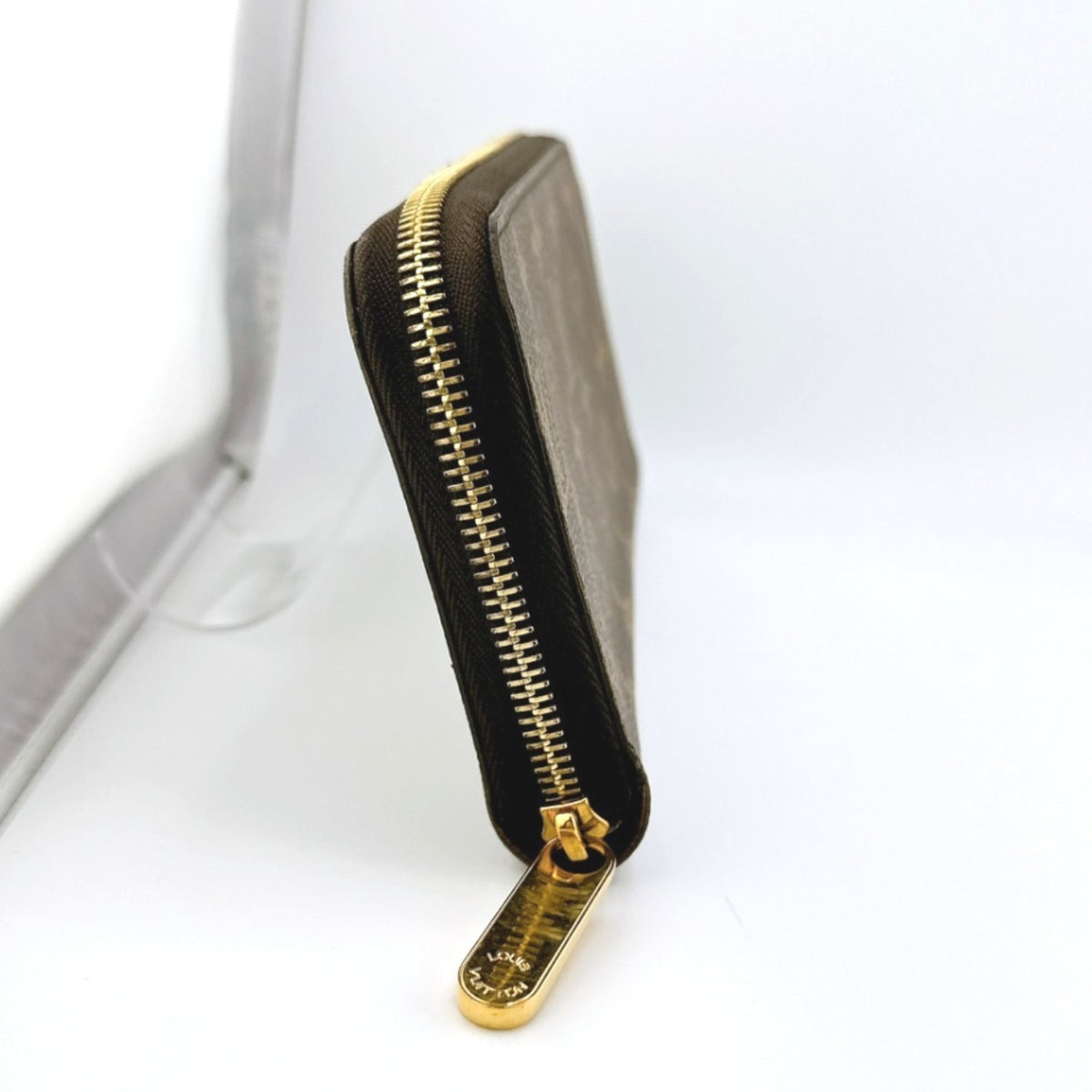 Louis Vuitton Monogram Brown Monogram Long Wallet (Bi-Fold) (Pre-Owned)