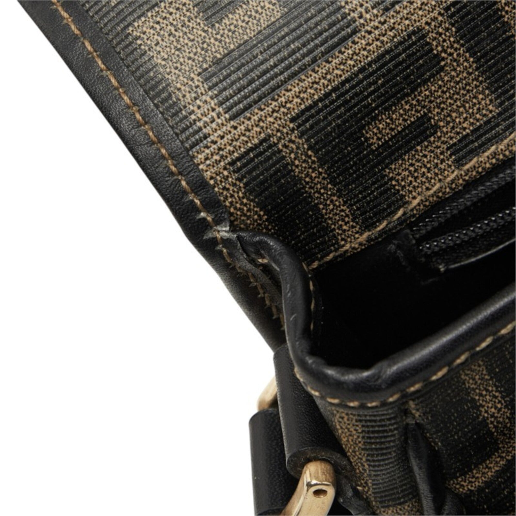 Fendi Brown Leather Shoulder Bag (Pre-Owned)