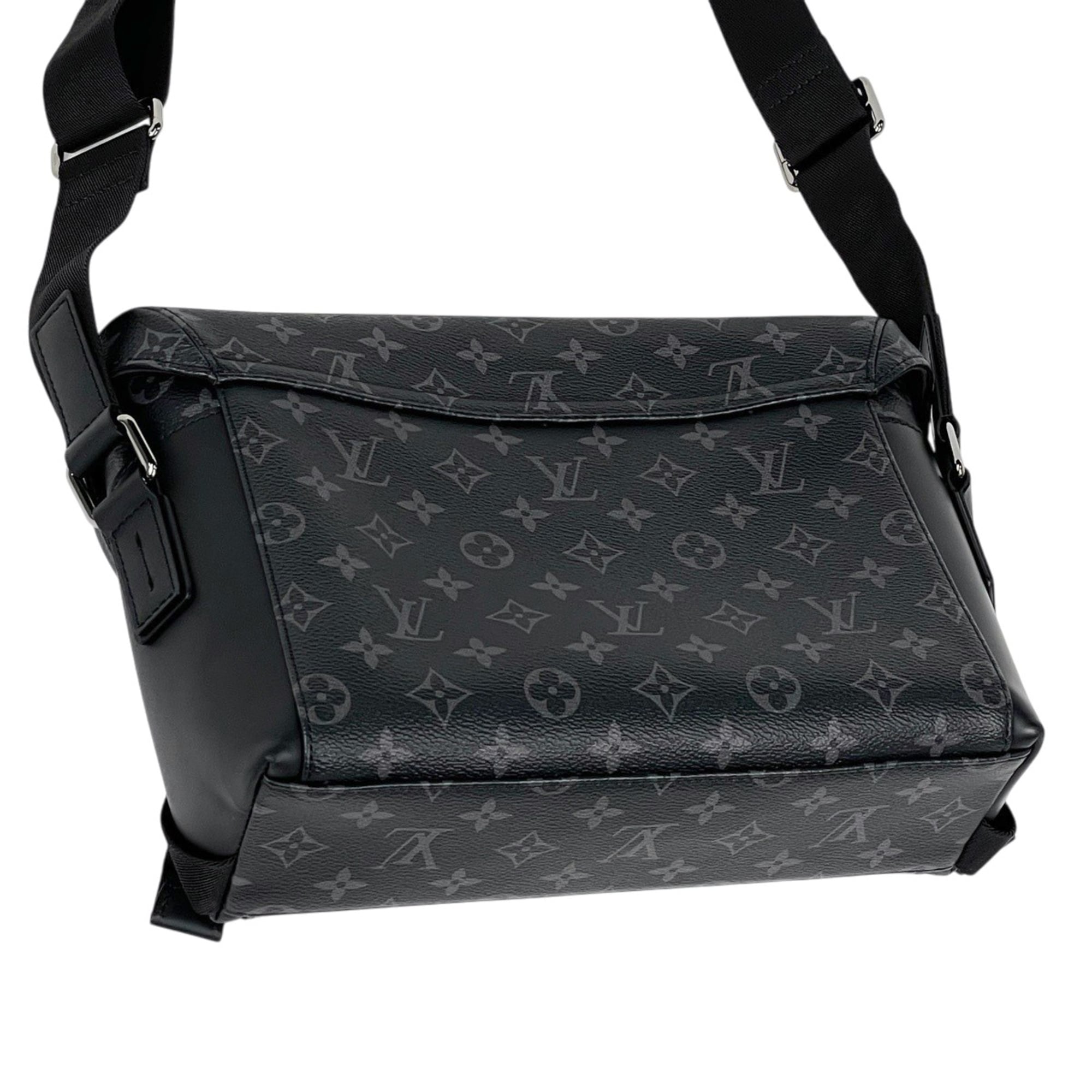 Louis Vuitton Black Monogram Eclipse Noir Monogram Eclipse Shoulder Bag (Pre-Owned)