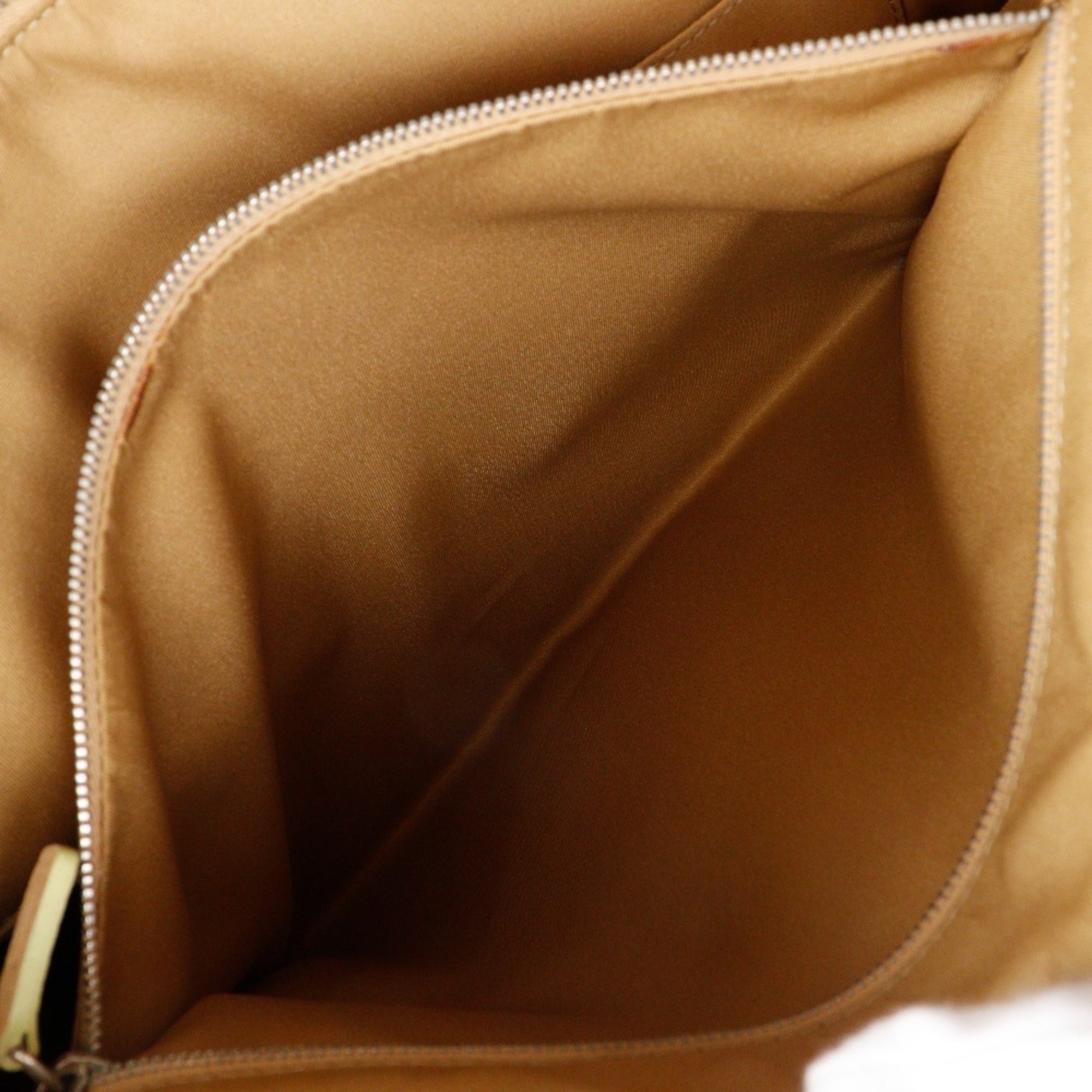 Tod's Beige Leather Handbag Tote Bag (Pre-Owned)