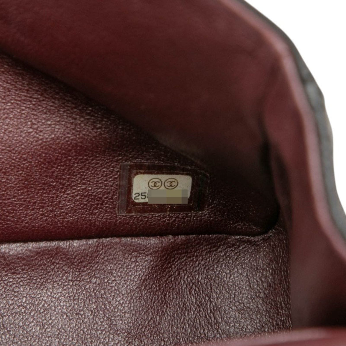 Chanel Matelasse Black Grained Calfskin Shoulder Bag (Pre-Owned)