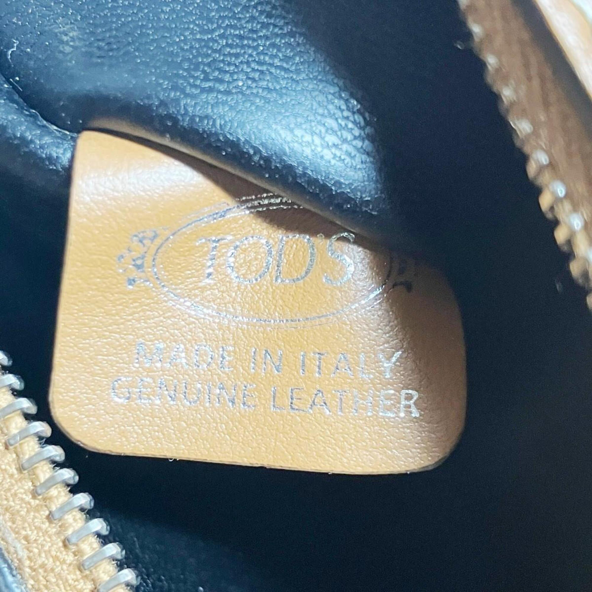 Tod's Beige Canvas Leather Handbag (Pre-Owned)