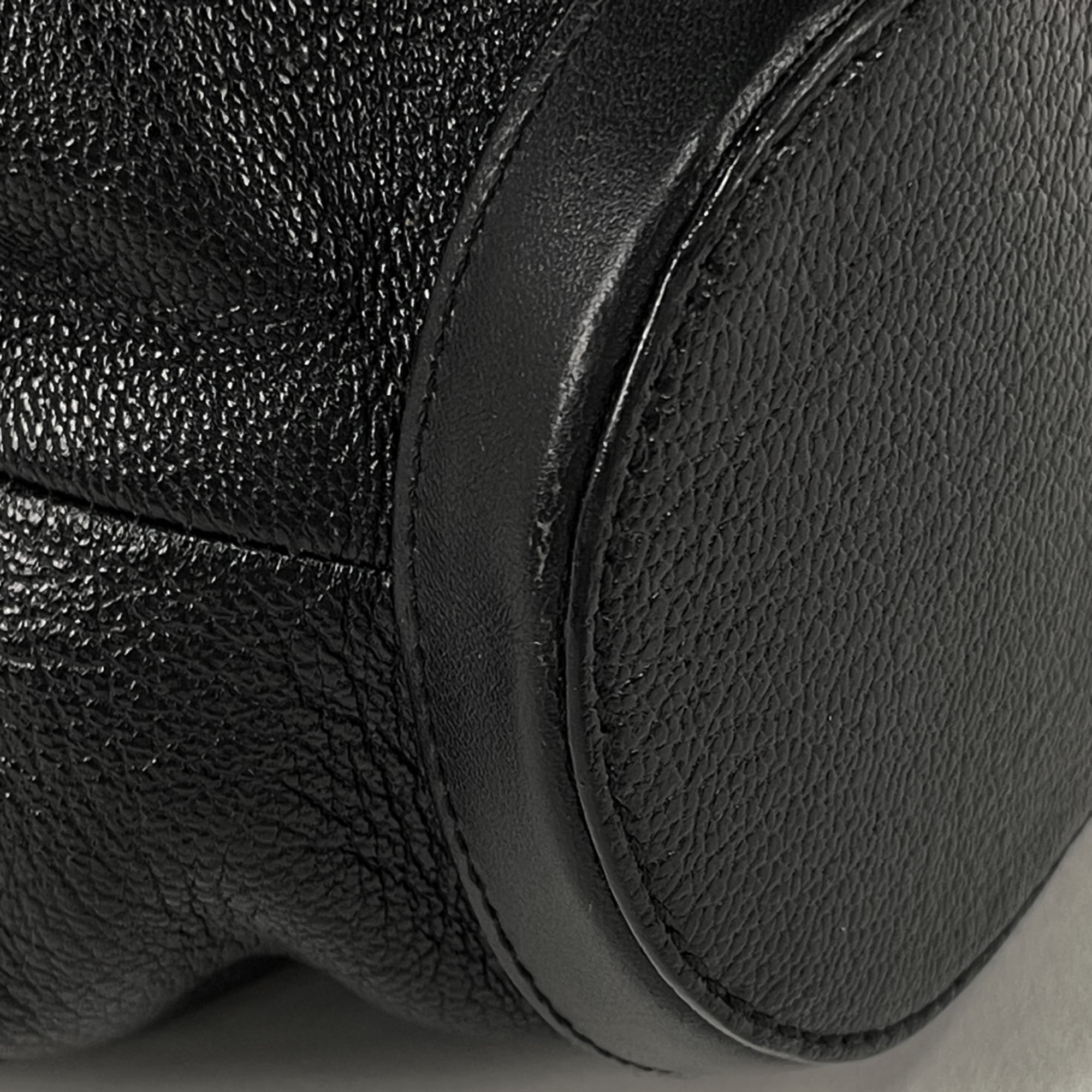 Bvlgari Black Leather Tote Bag (Pre-Owned)