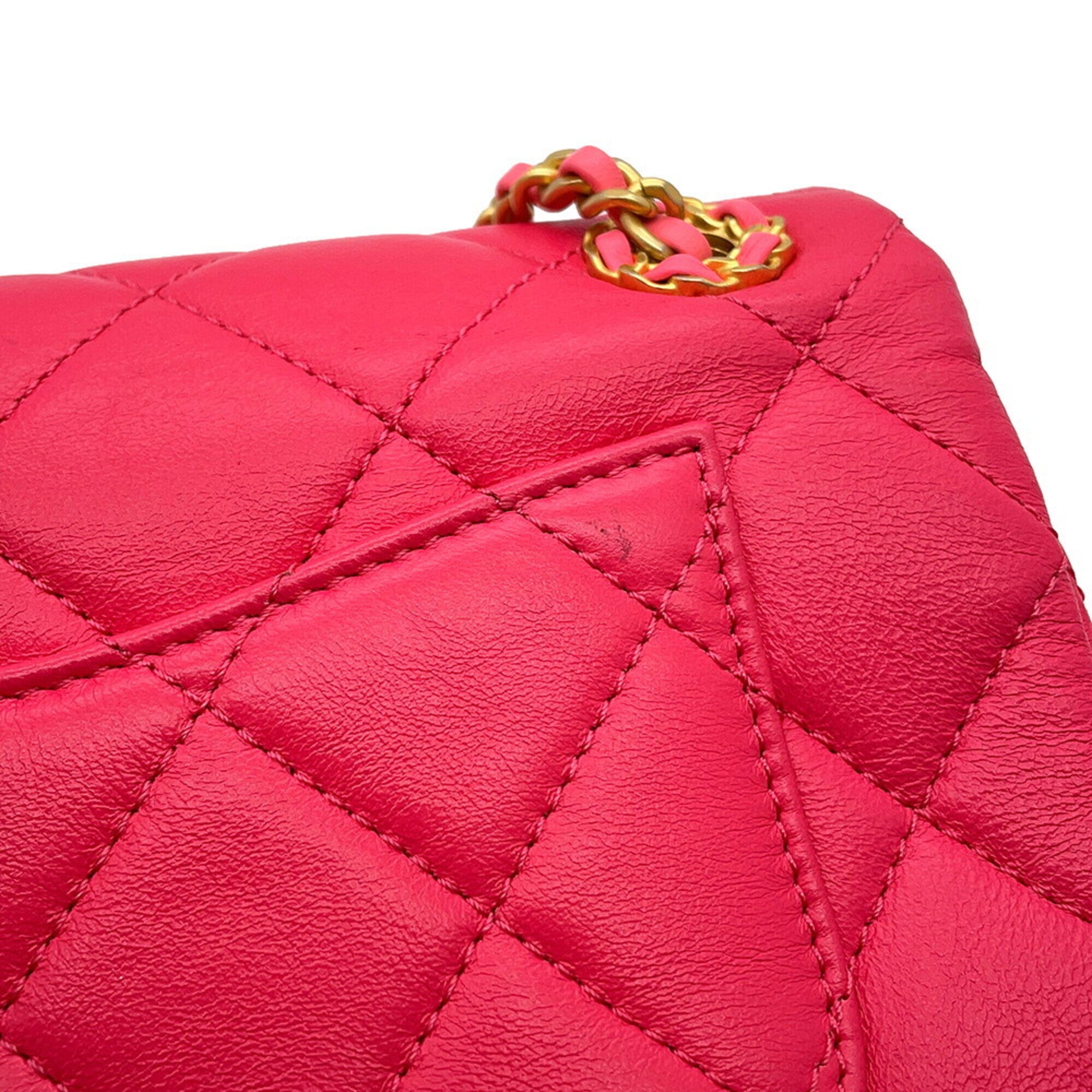 Chanel Matelasse Pink Leather Handbag Shoulder Bag (Pre-Owned)