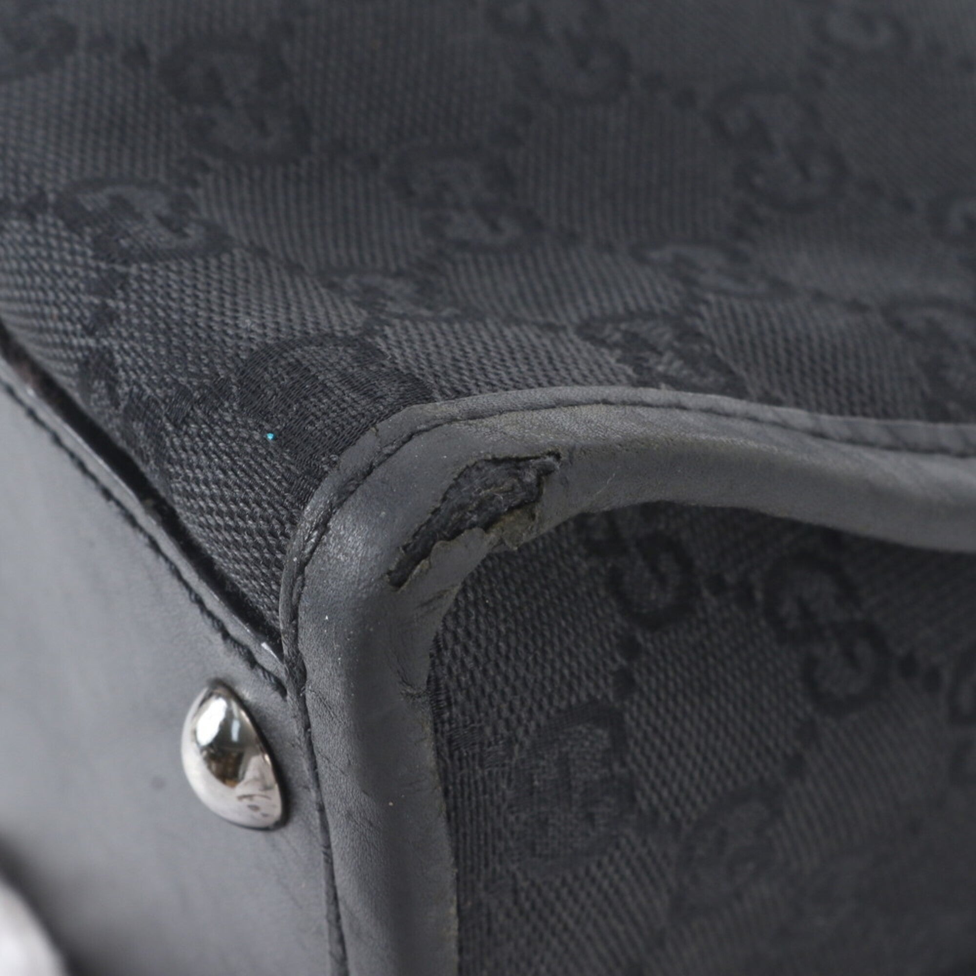 Gucci Gg Canvas Black Gg Canvas Leather Handbag Shoulder Bag (Pre-Owned)