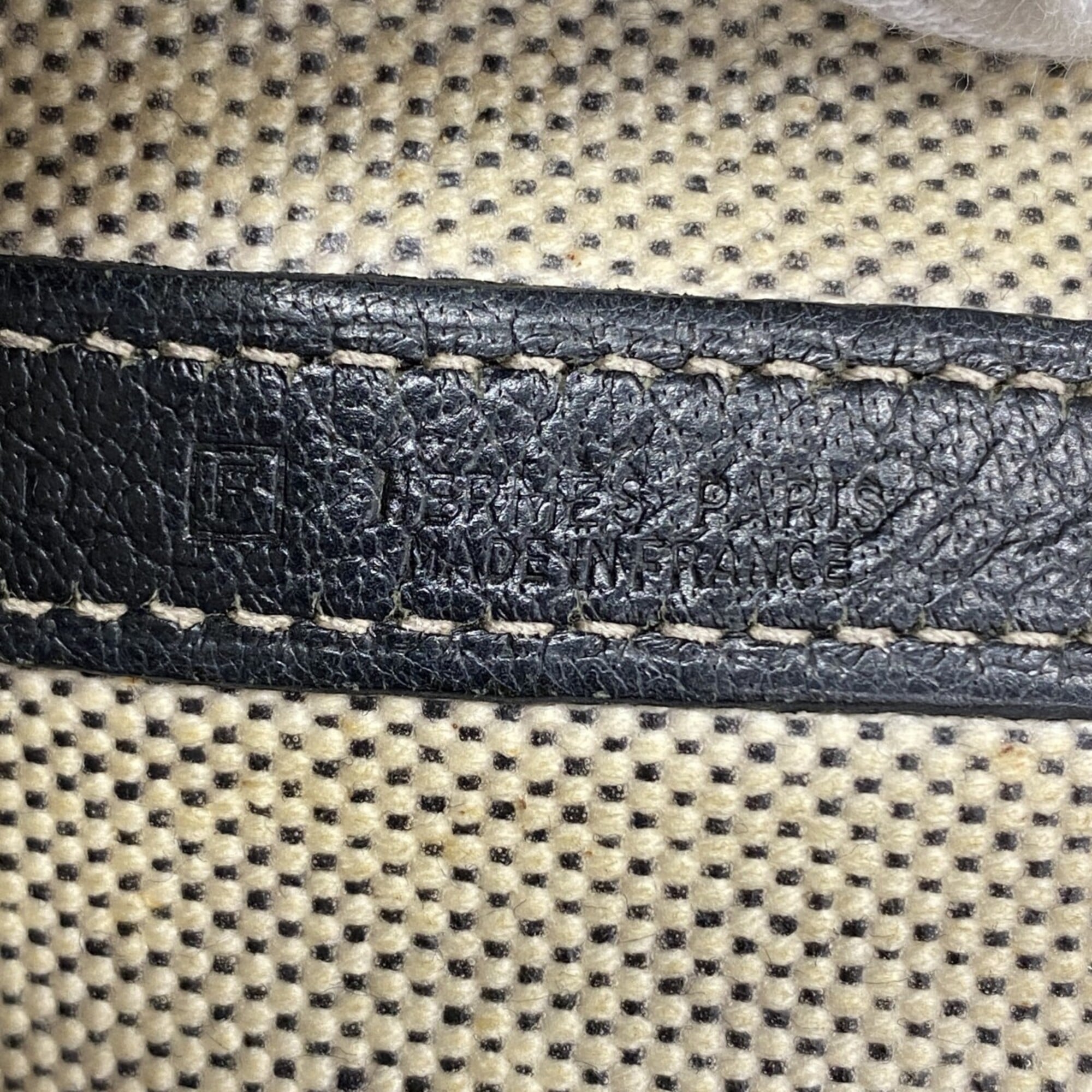 Hermes Black Toile H Tote Bag (Pre-Owned)