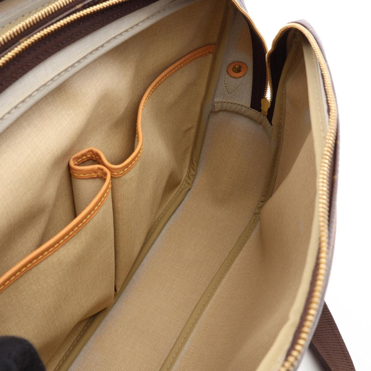 Louis Vuitton Brown Monogram Coated Canvas Handbag Shoulder Bag (Pre-Owned)