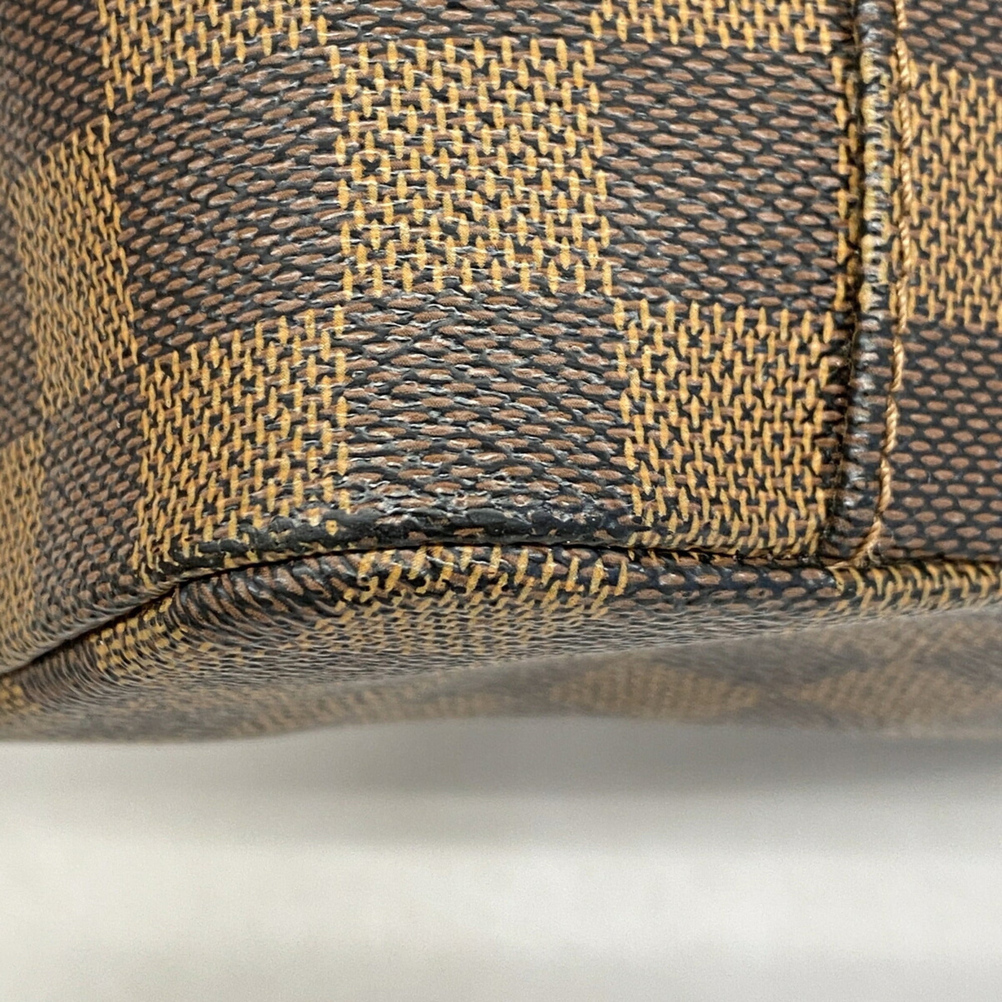 Louis Vuitton Ebene Shoulder Bag (Pre-Owned)