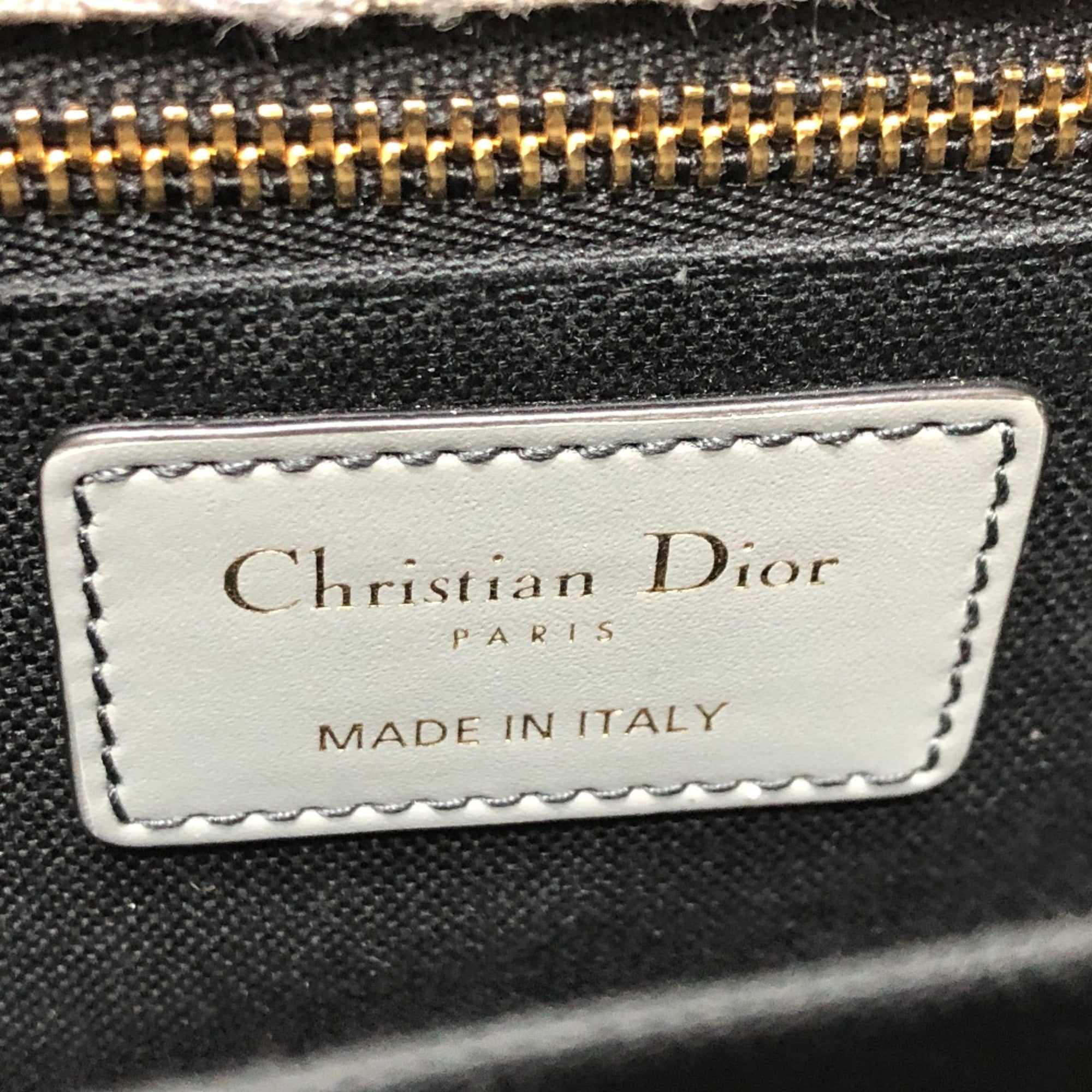 Christian Dior Gray Leather Shoulder Bag (Pre-Owned)
