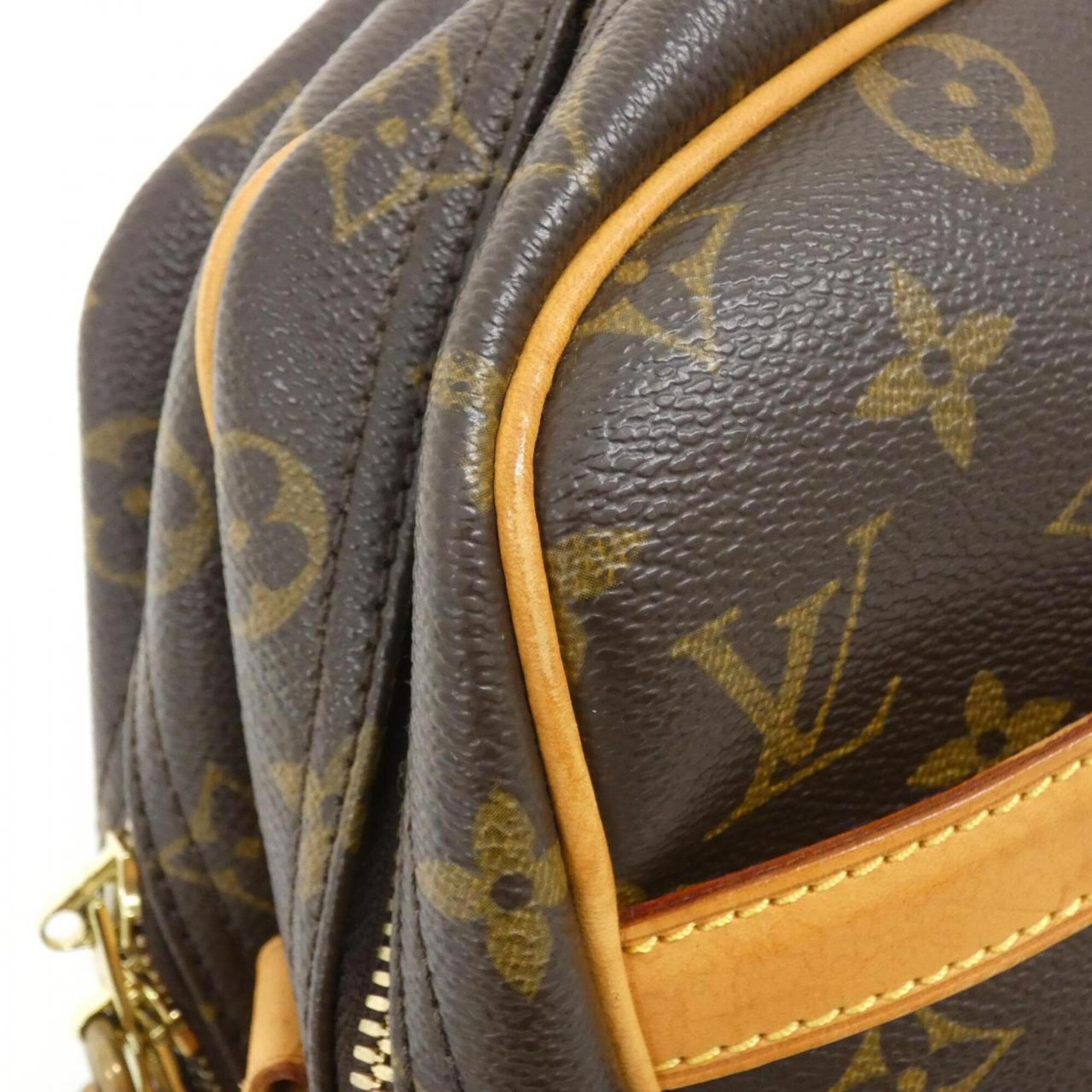 Louis Vuitton Marron Coated Canvas Shoulder Bag (Pre-Owned)