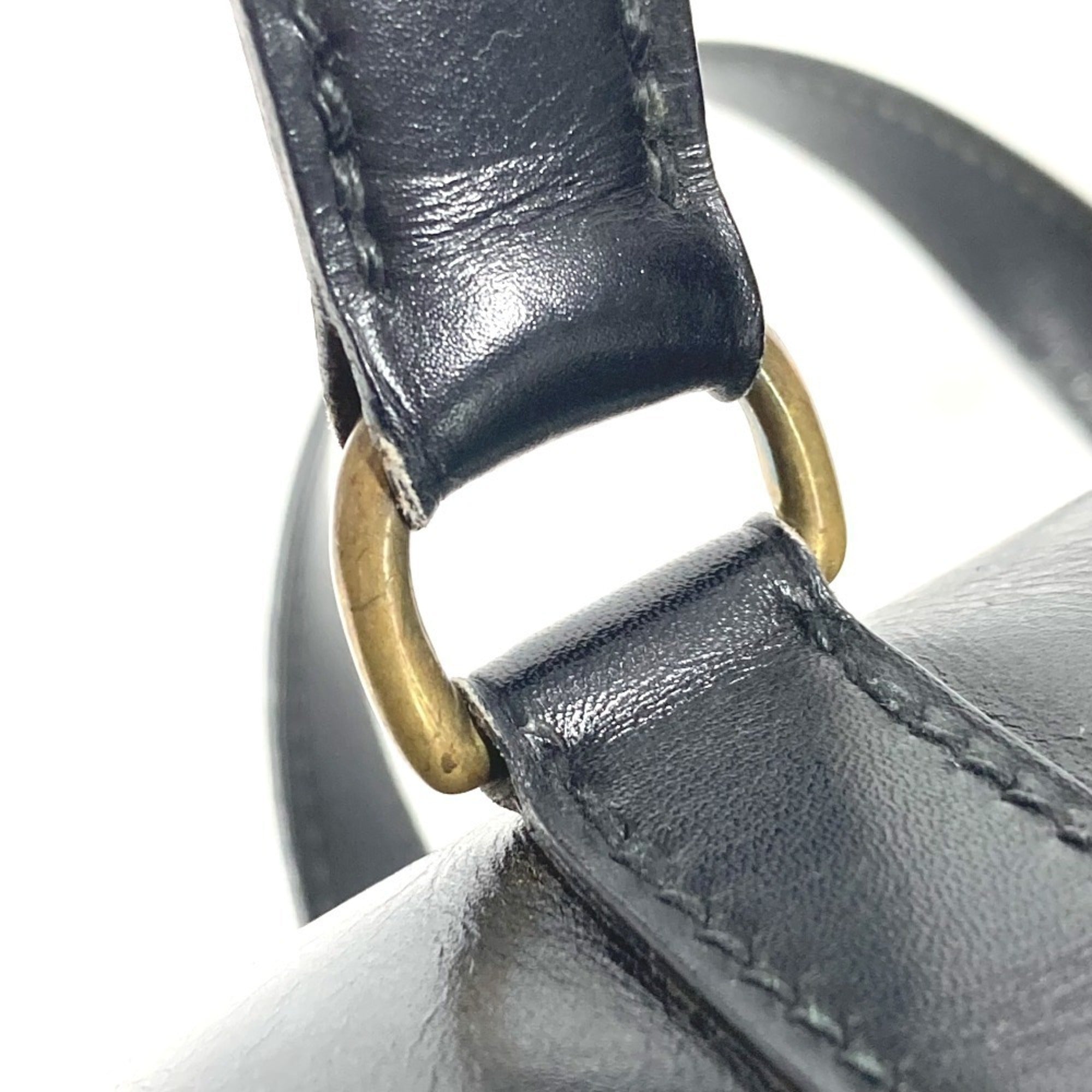 Hermes Black Leather Boston Bag Handbag (Pre-Owned)