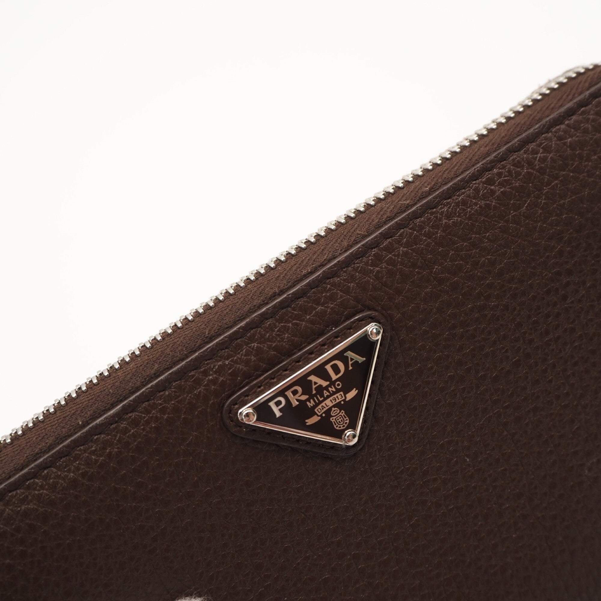 Prada Brown Leather Long Wallet (Bi-Fold) (Pre-Owned)