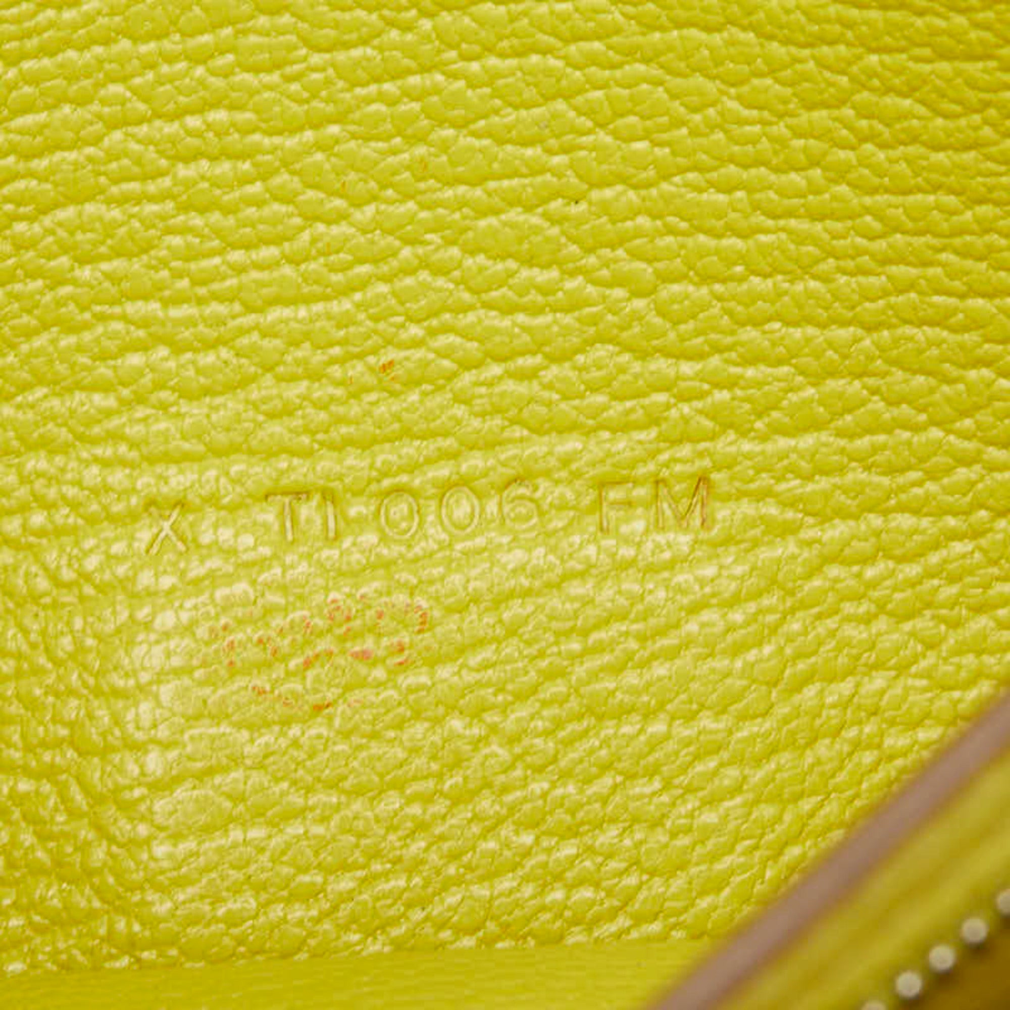 Hermes Lime Yellow Chevre Leather Long Wallet (Bi-Fold) (Pre-Owned)