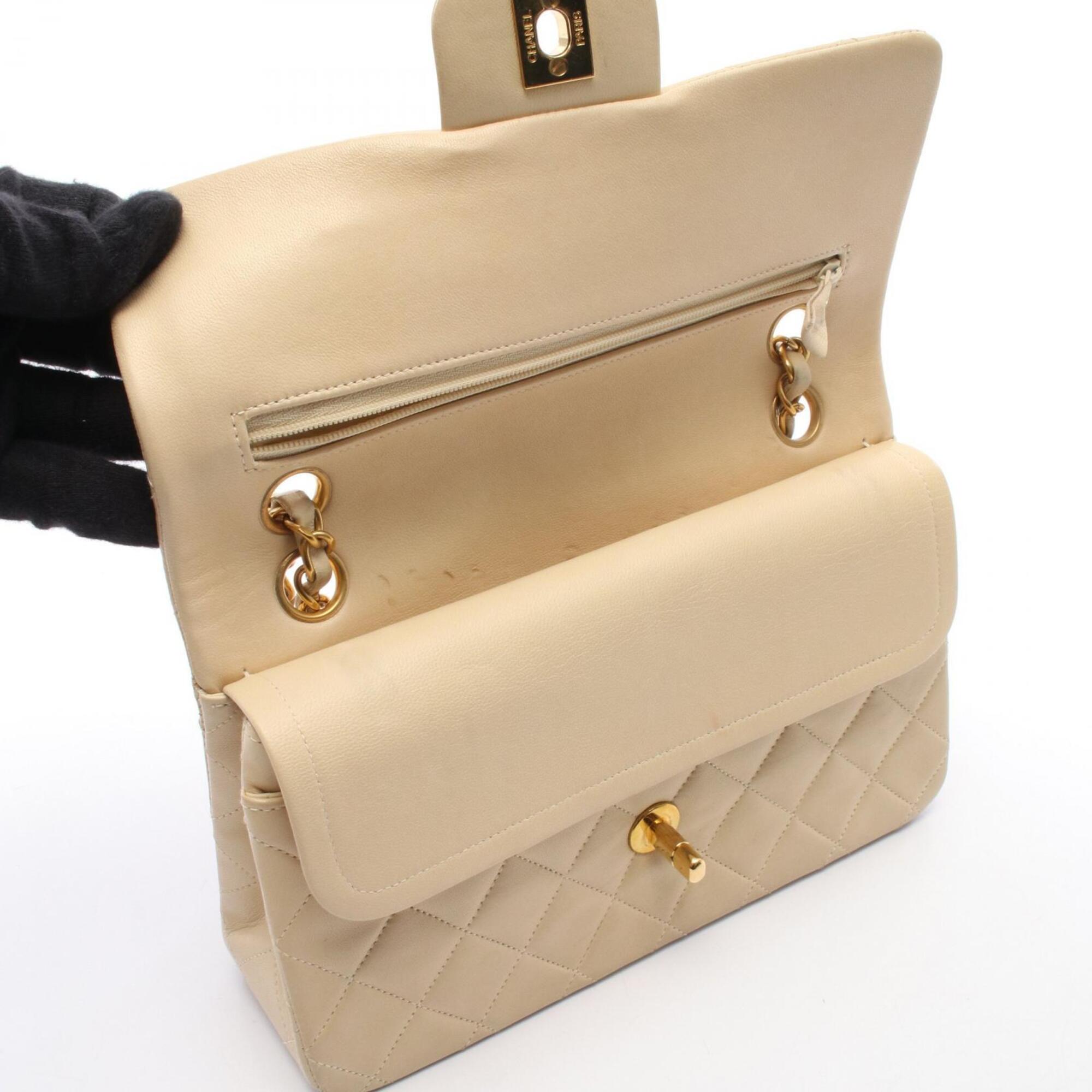 Chanel Beige Leather Handbag Shoulder Bag (Pre-Owned)