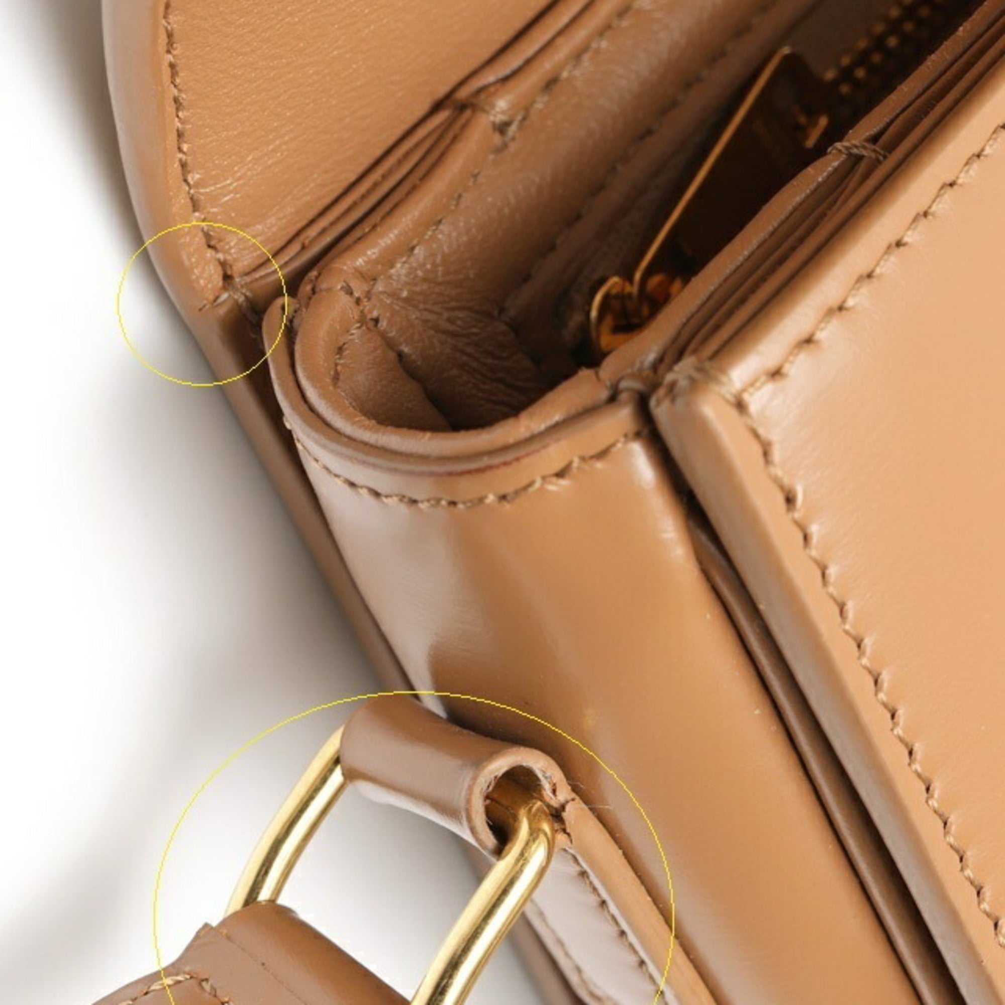 Celine Brown Leather Shoulder Bag (Pre-Owned)