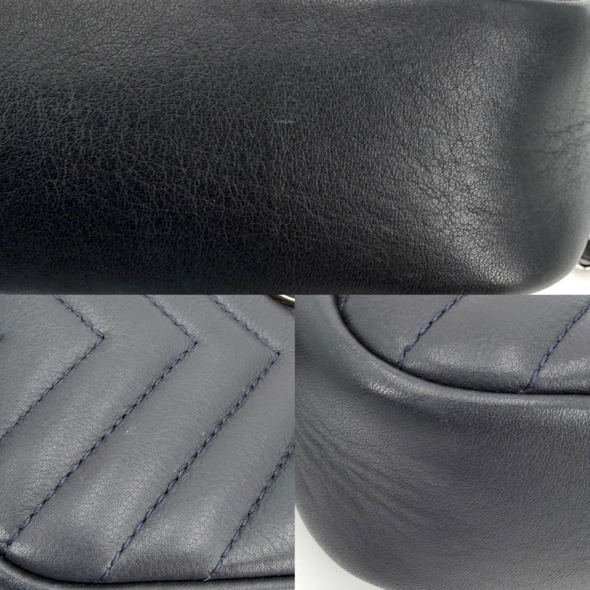 Chanel Navy Leather Shoulder Bag (Pre-Owned)