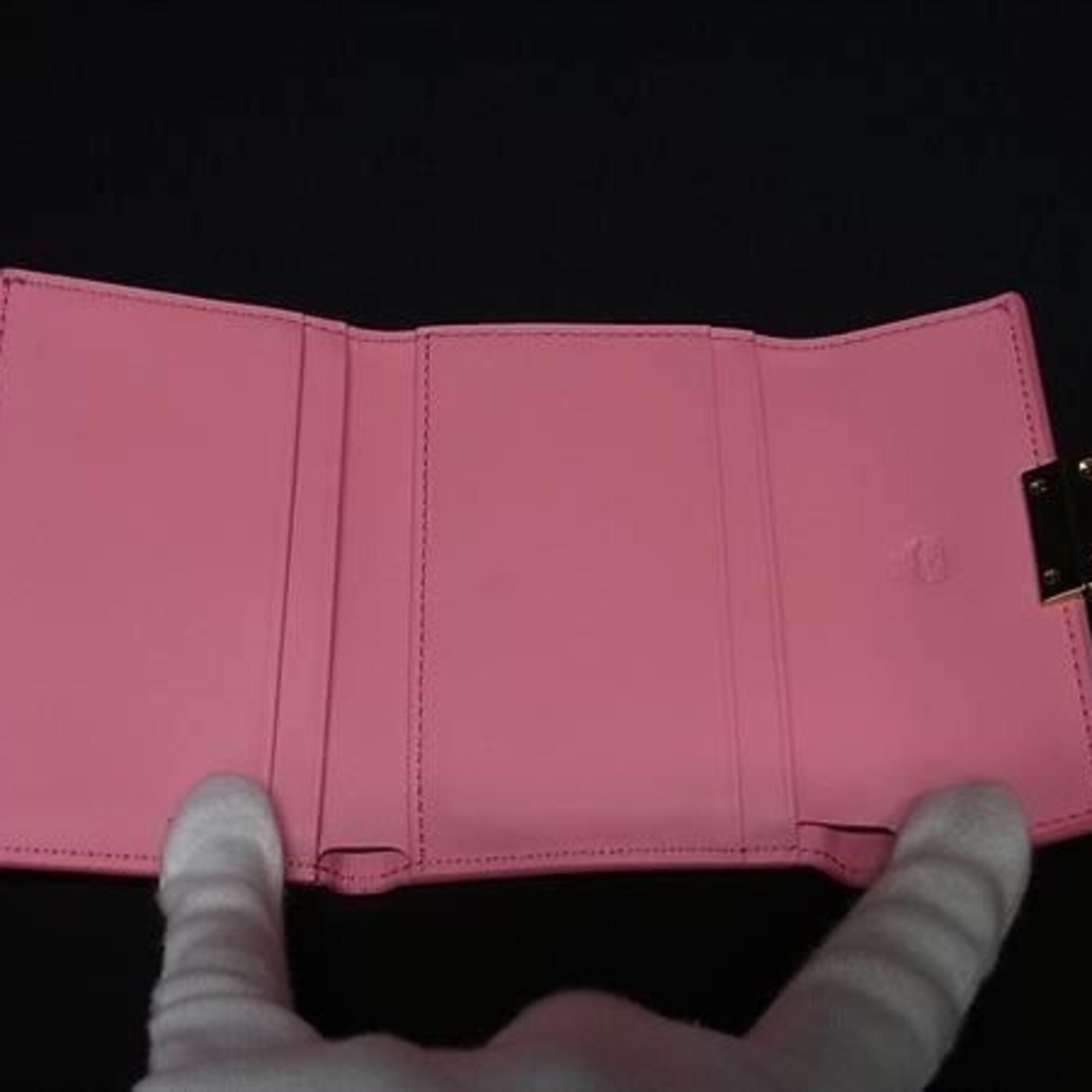 Mcm Pink Leather Wallet (Tri-Fold) (Pre-Owned)