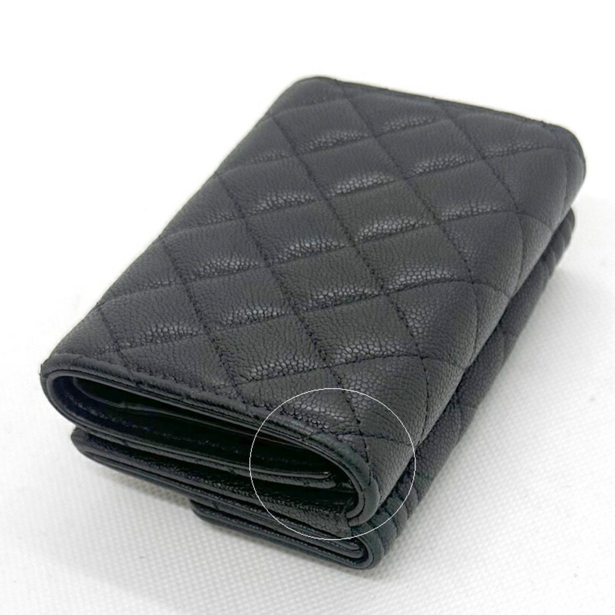Chanel Black Grained Calfskin Wallet (Tri-Fold) (Pre-Owned)