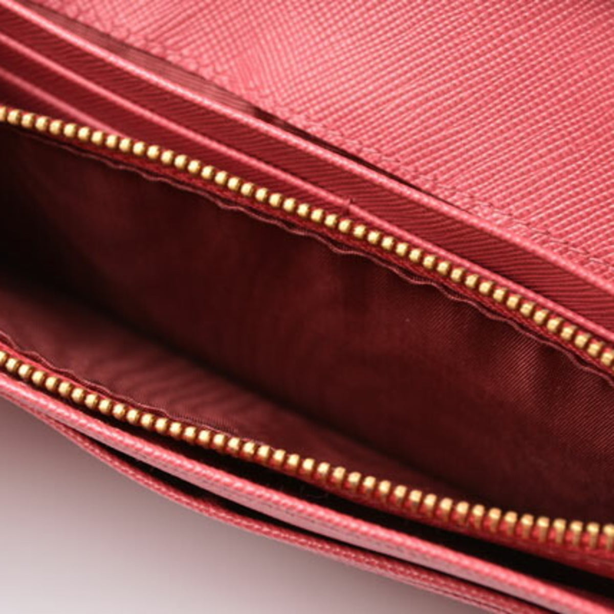 Prada Peonia Saffiano Metal Saffiano Metal Long Wallet (Bi-Fold) (Pre-Owned)