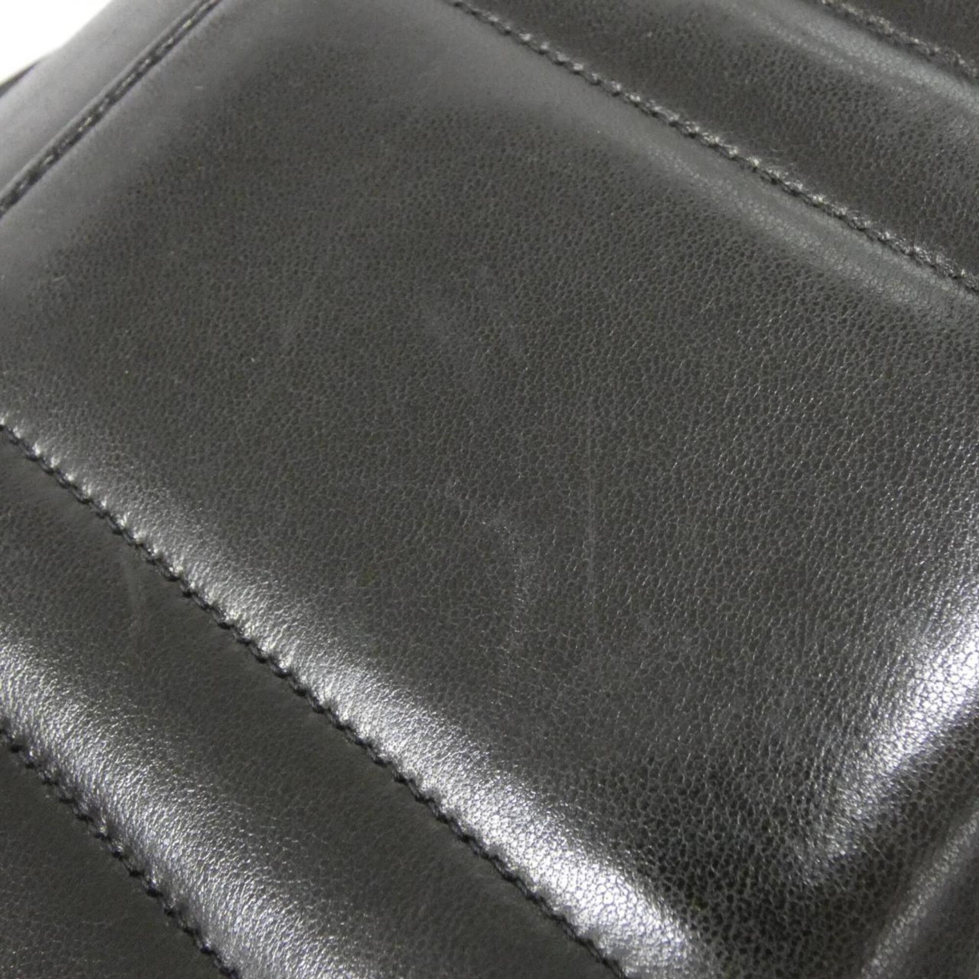 Chanel Black Leather Shoulder Bag (Pre-Owned)