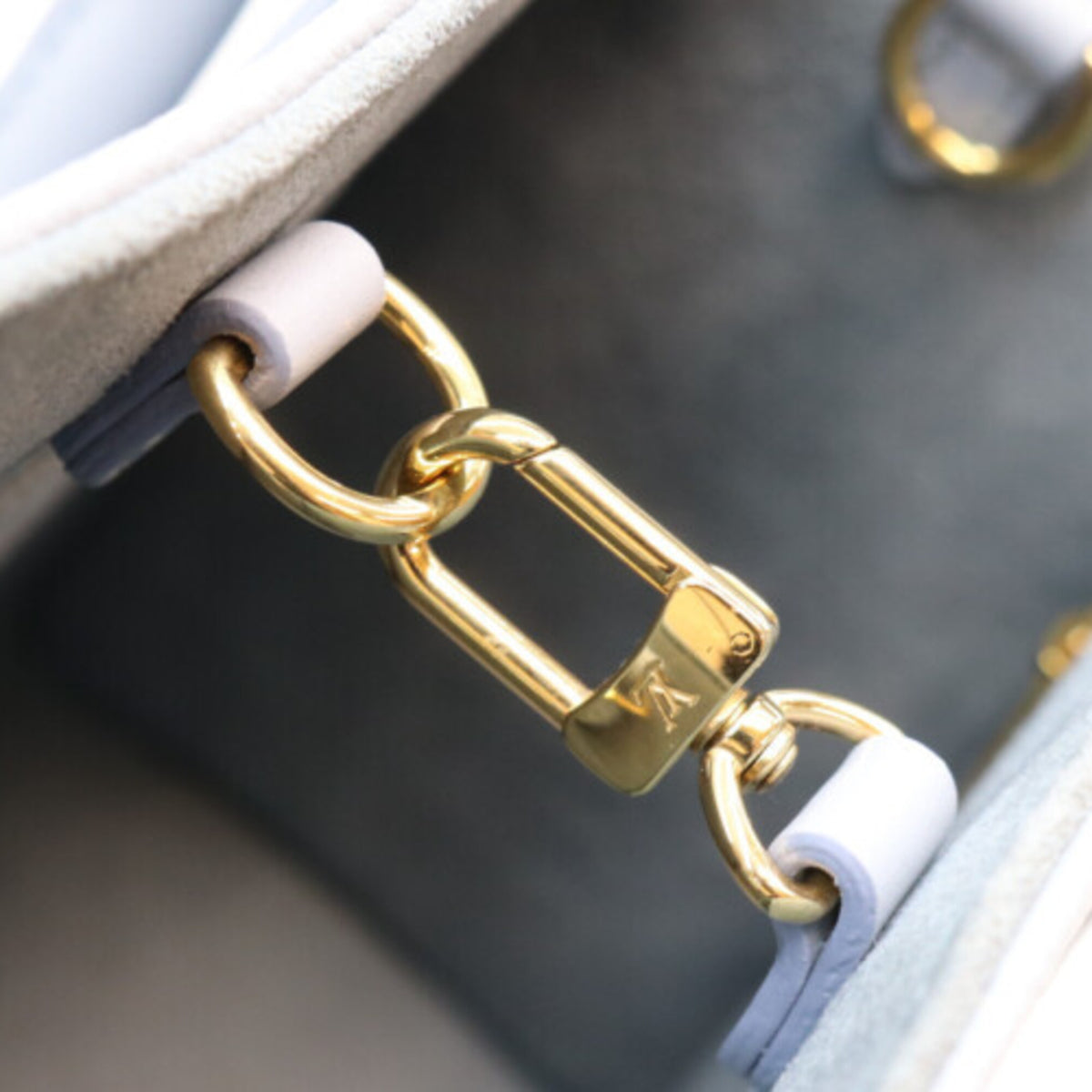 Louis Vuitton Blue Monogram Empreinte Shoulder Bag (Pre-Owned)