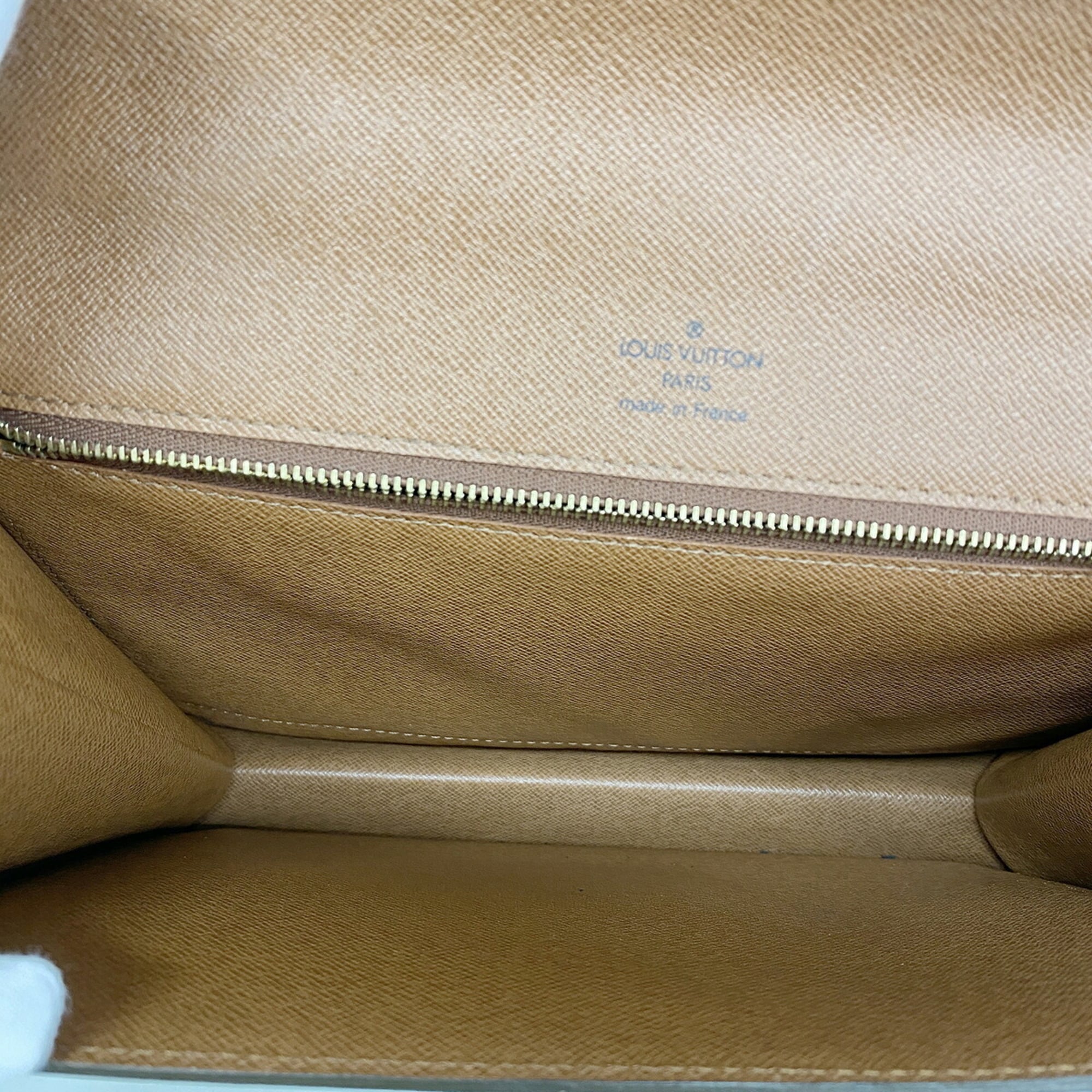 Louis Vuitton Brown Handbag (Pre-Owned)