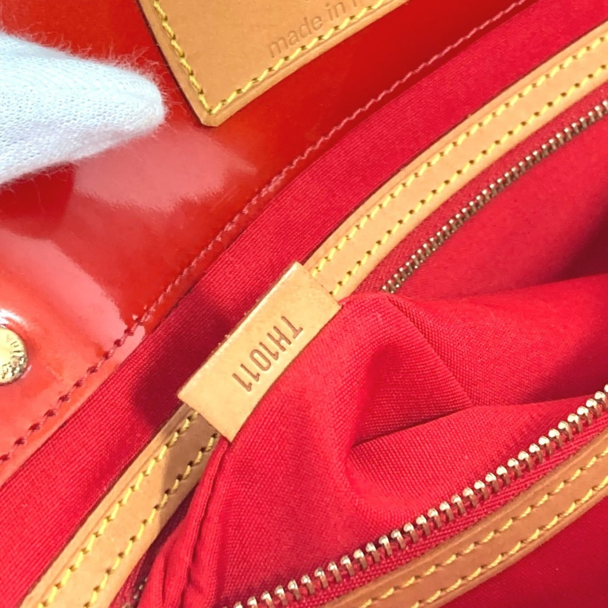 Louis Vuitton Red Color Monogram Vernis Boston Bag Shoulder Bag Tote Bag (Pre-Owned)