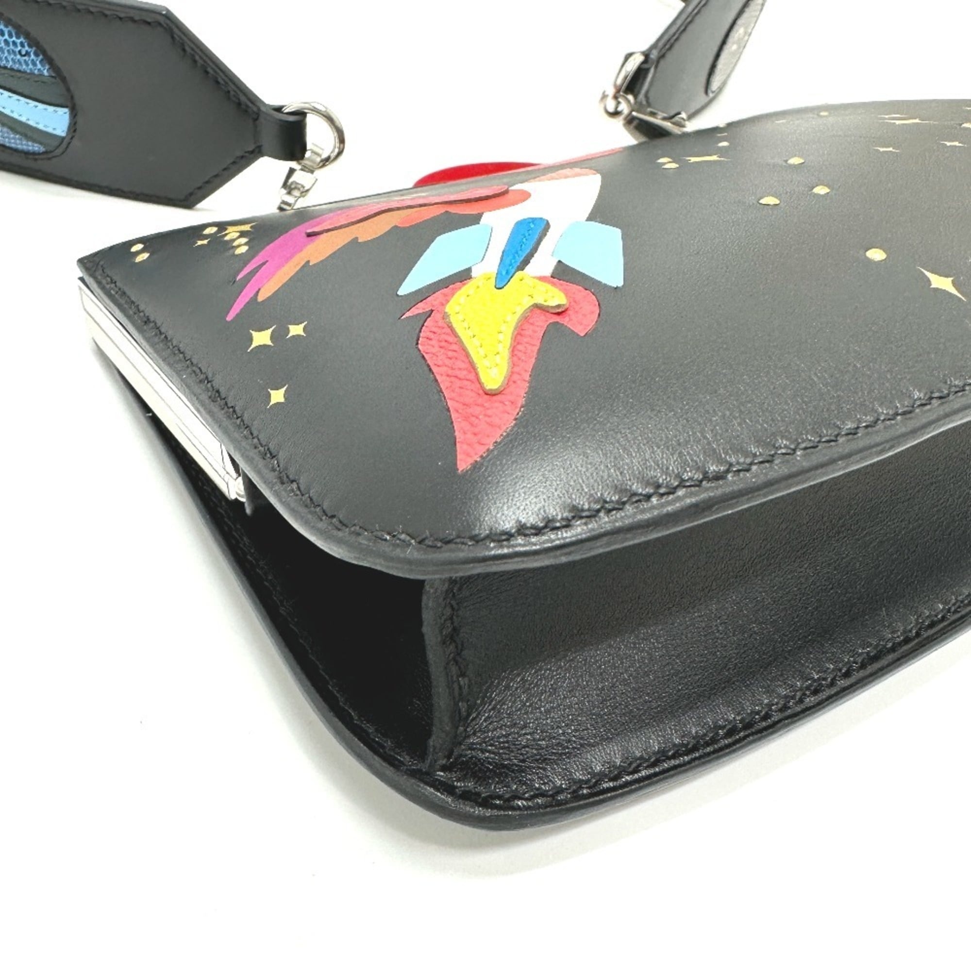 Hermes Black Leather Shoulder Bag (Pre-Owned)
