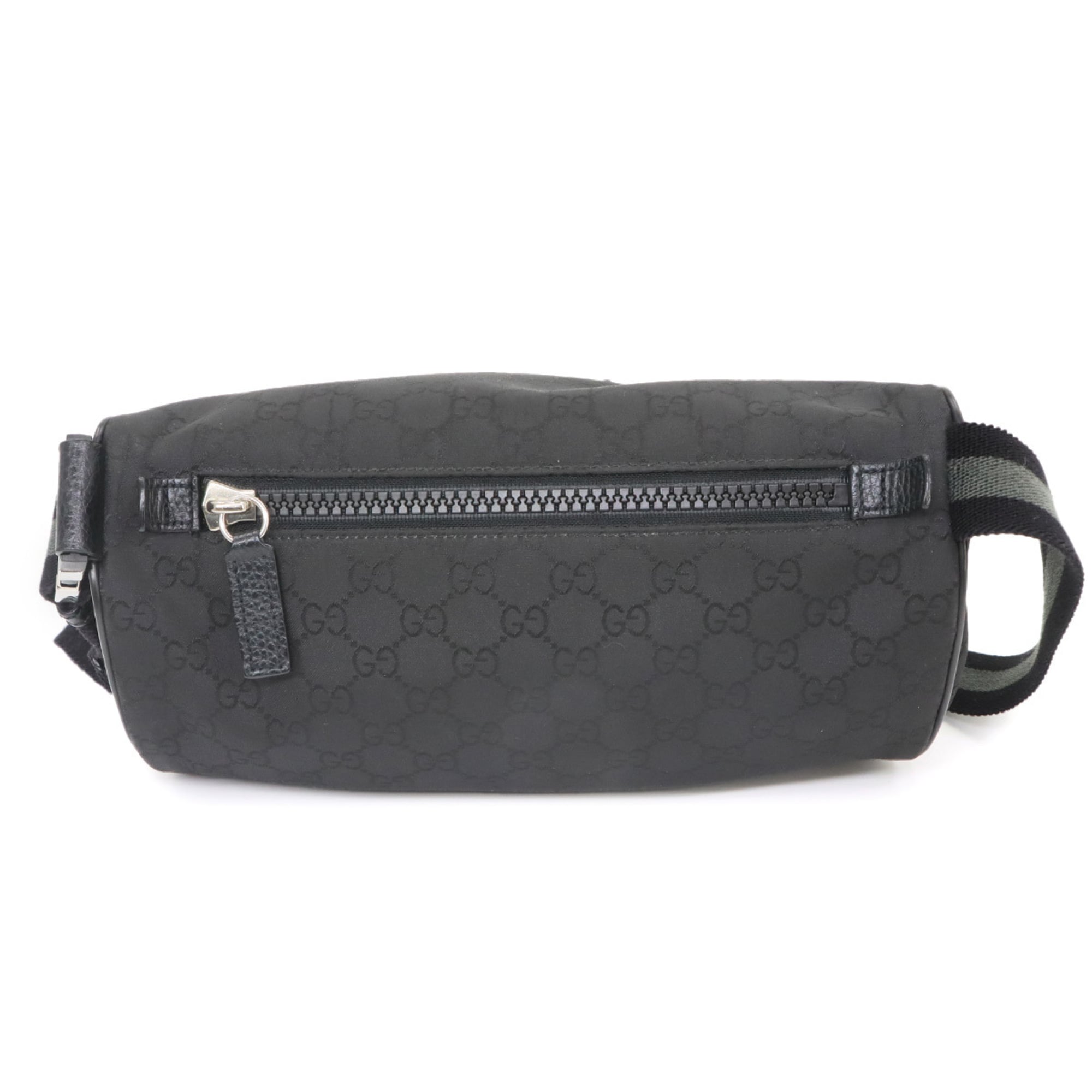 Gucci Black Nylon Leather Crossbody Bag Sling Bag (Pre-Owned)