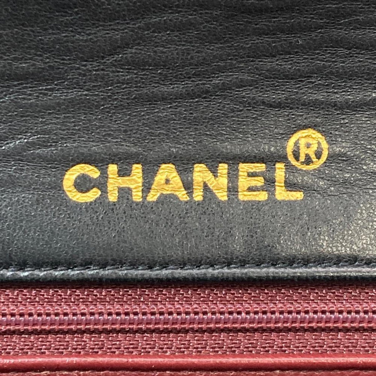 Chanel Black Shoulder Bag (Pre-Owned)