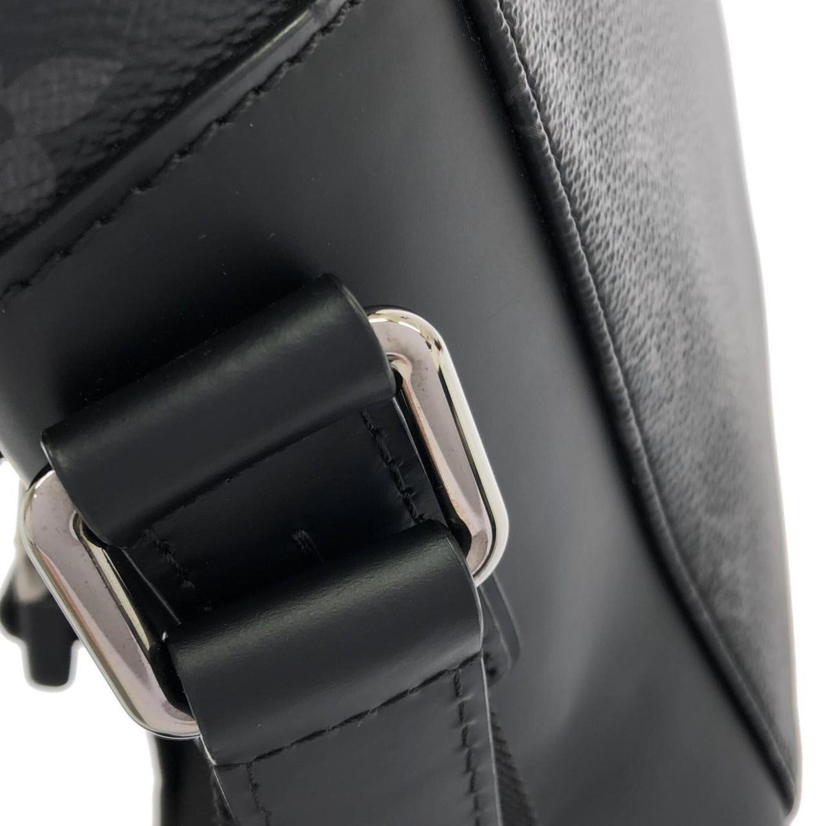 Louis Vuitton Black Coated Canvas Shoulder Bag (Pre-Owned)