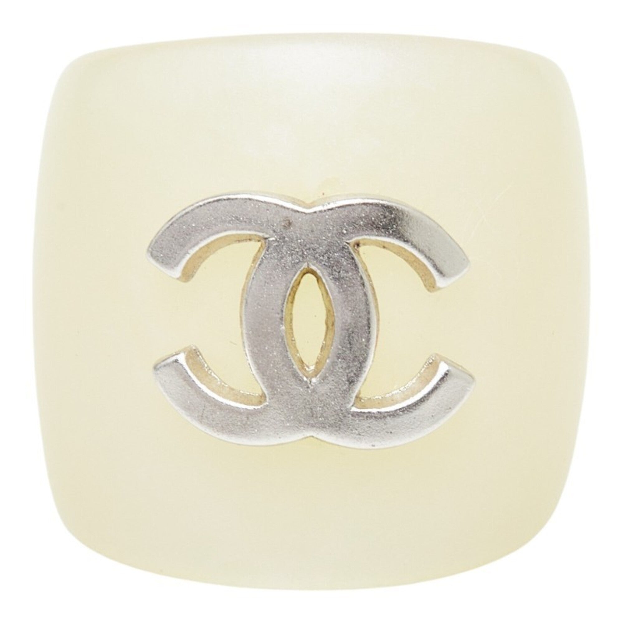 Chanel Ivory Plastic Band Ring (Pre-Owned)